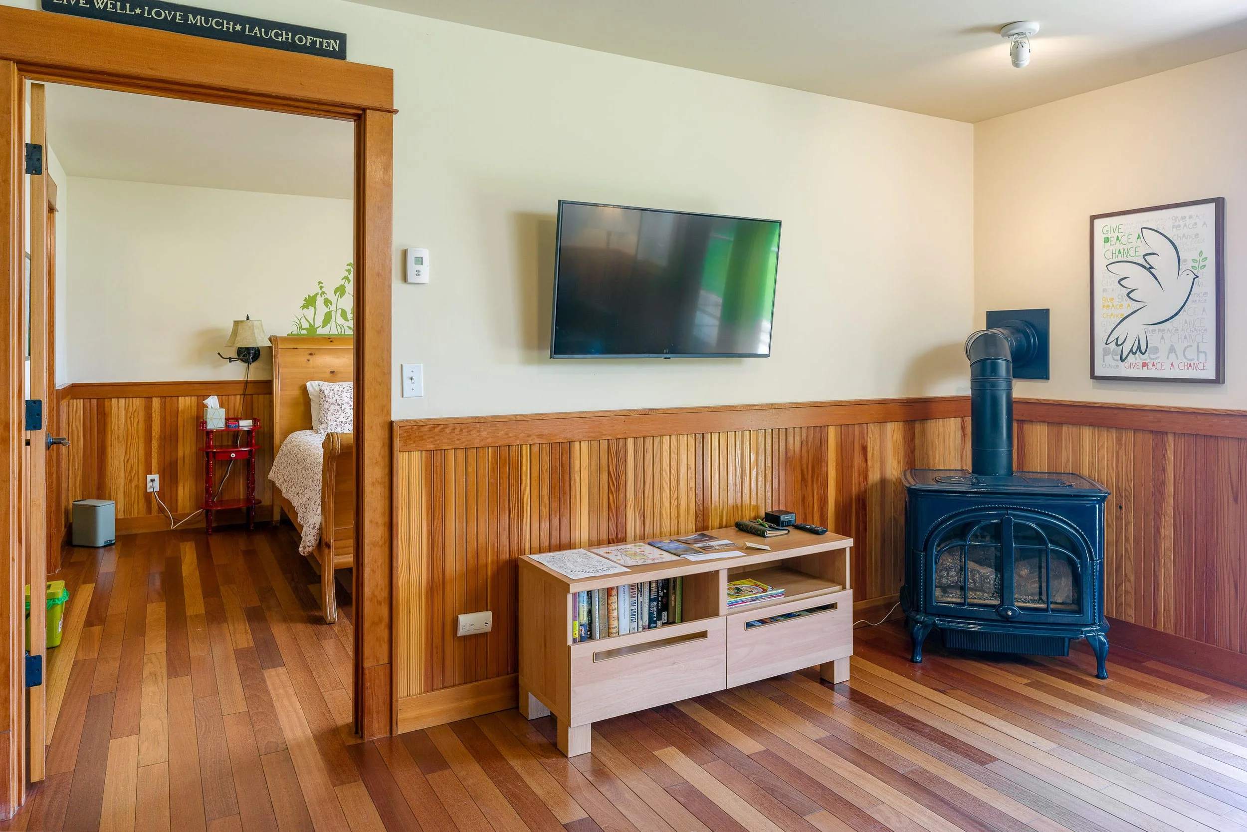 Pebble Cove Hotel on Orcas | Family Cabin.jpg