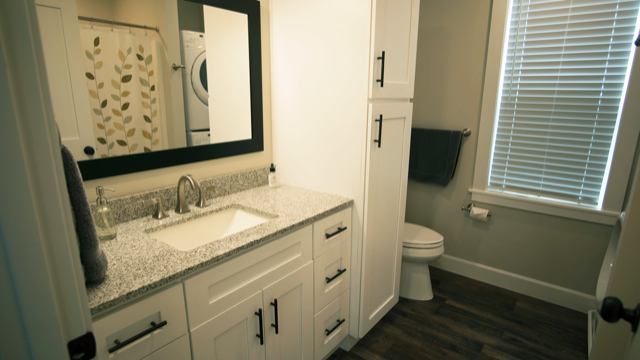 Pebble Cove Hotel on Orcas | Airbnb Eastsound 05.jpg