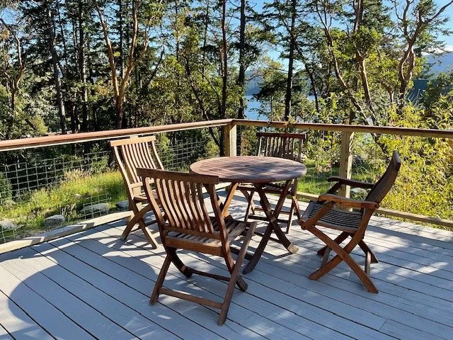 Pebble Cove Hotel on Orcas | Airbnb Eastsound WA 14.jpg