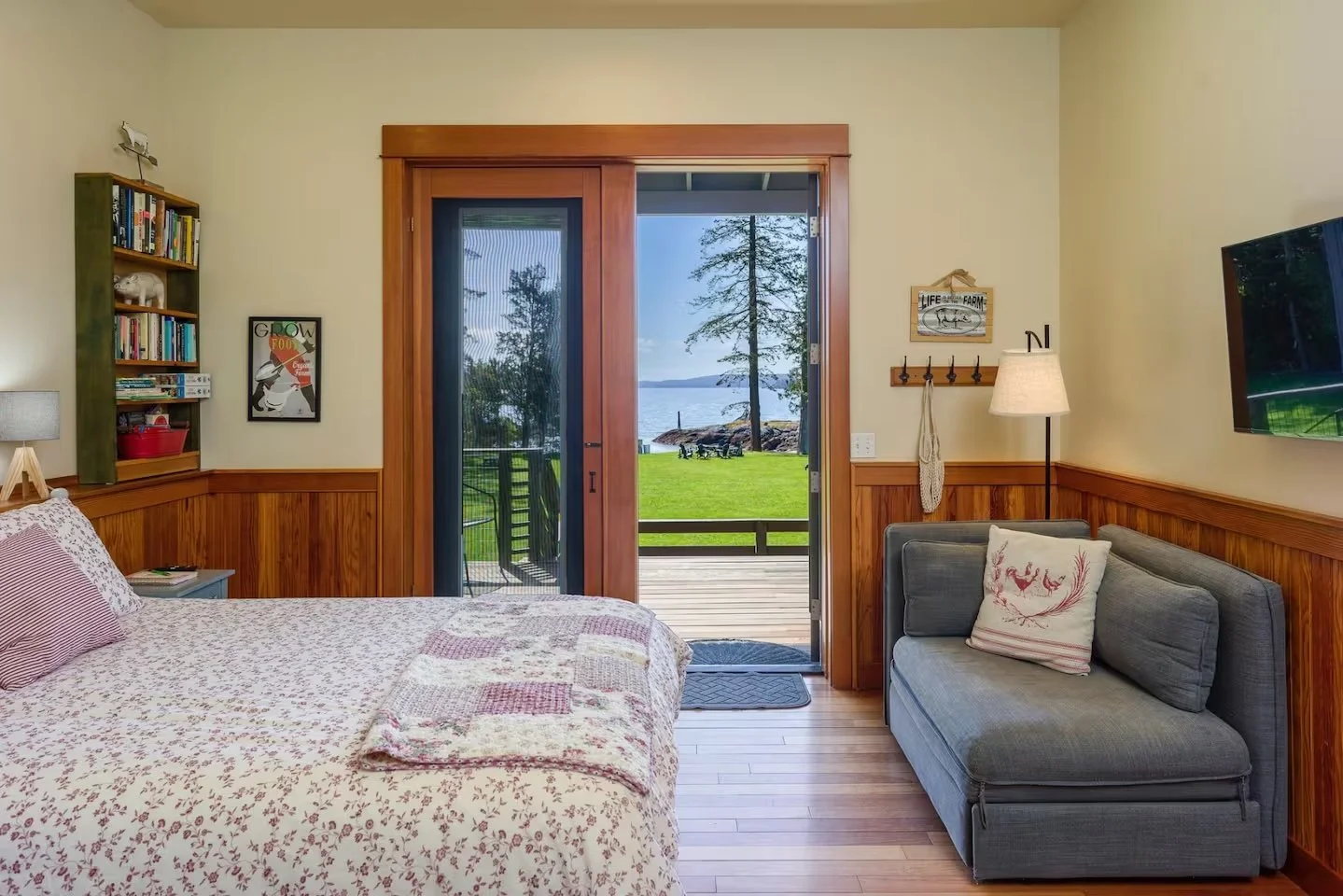 eef0b459-6ec3-4d0a-81de-5247a24a2981 copy.jpg