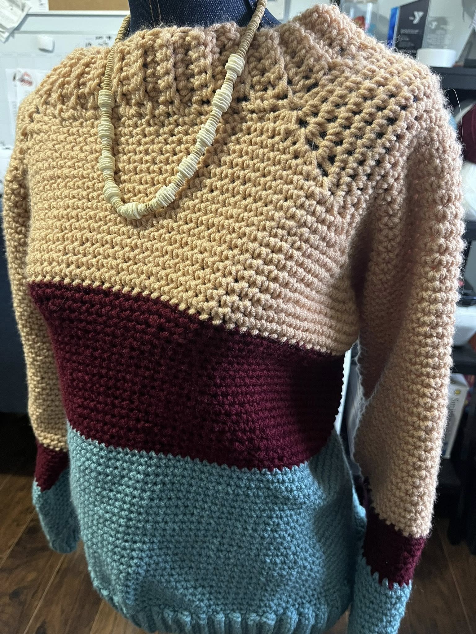 Cozy Tricolor long sleeve sweater