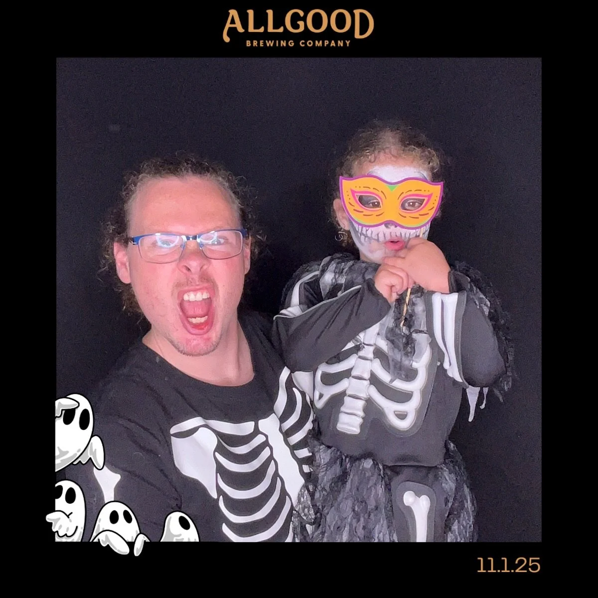 Thank you so so much to everyone who made it out for our grand opening this past weekend. It was an amazing turn out and it was so fun to see the potential that our space has! 

Thank you to all of our vendors who took time out of their Halloweekend 