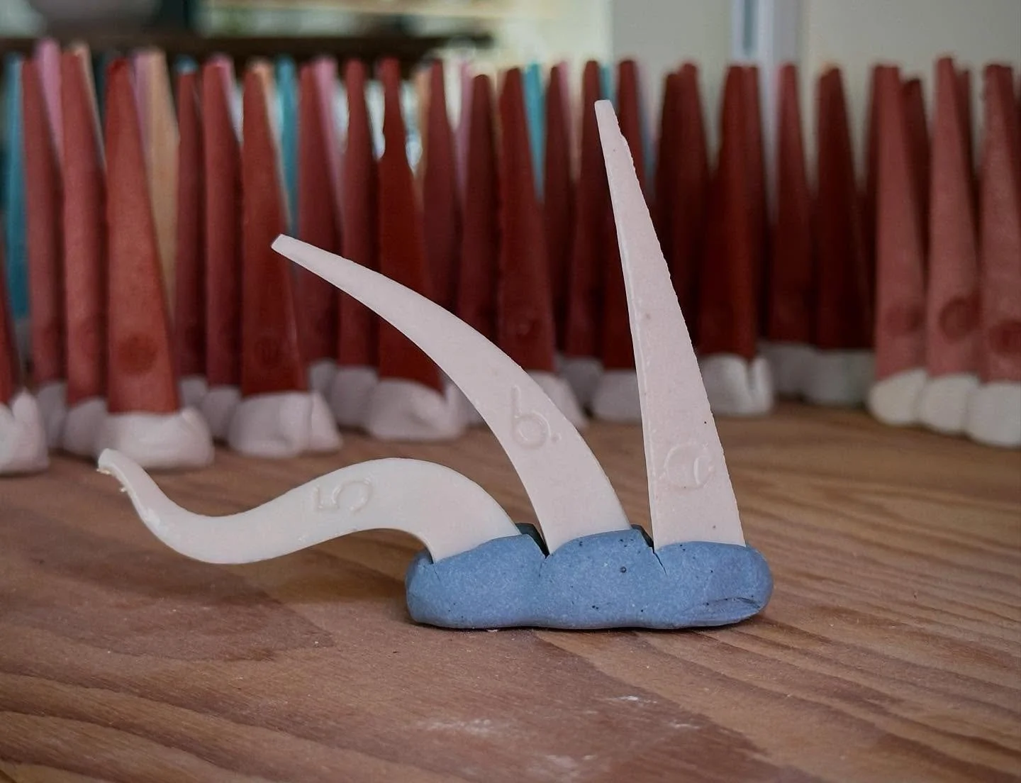 &Ccedil;a fait depuis 2017 que je suis en c&eacute;ramique et c&rsquo;est la premi&egrave;re fois que je peux dire que j&rsquo;ai cuit chez moi dans mes propres installations. &Ccedil;a peut para&icirc;tre anodin, mais &ccedil;a repr&eacute;sente une