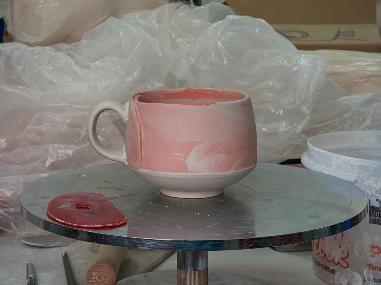 Aujourd&rsquo;hui, j&rsquo;ai fait une tasse. Voil&agrave; ✨