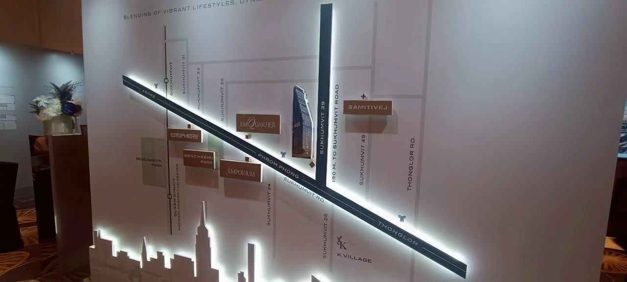 LINE_ALBUM_mavista_251203_43-gigapixel-low resolution v2-1x.jpeg