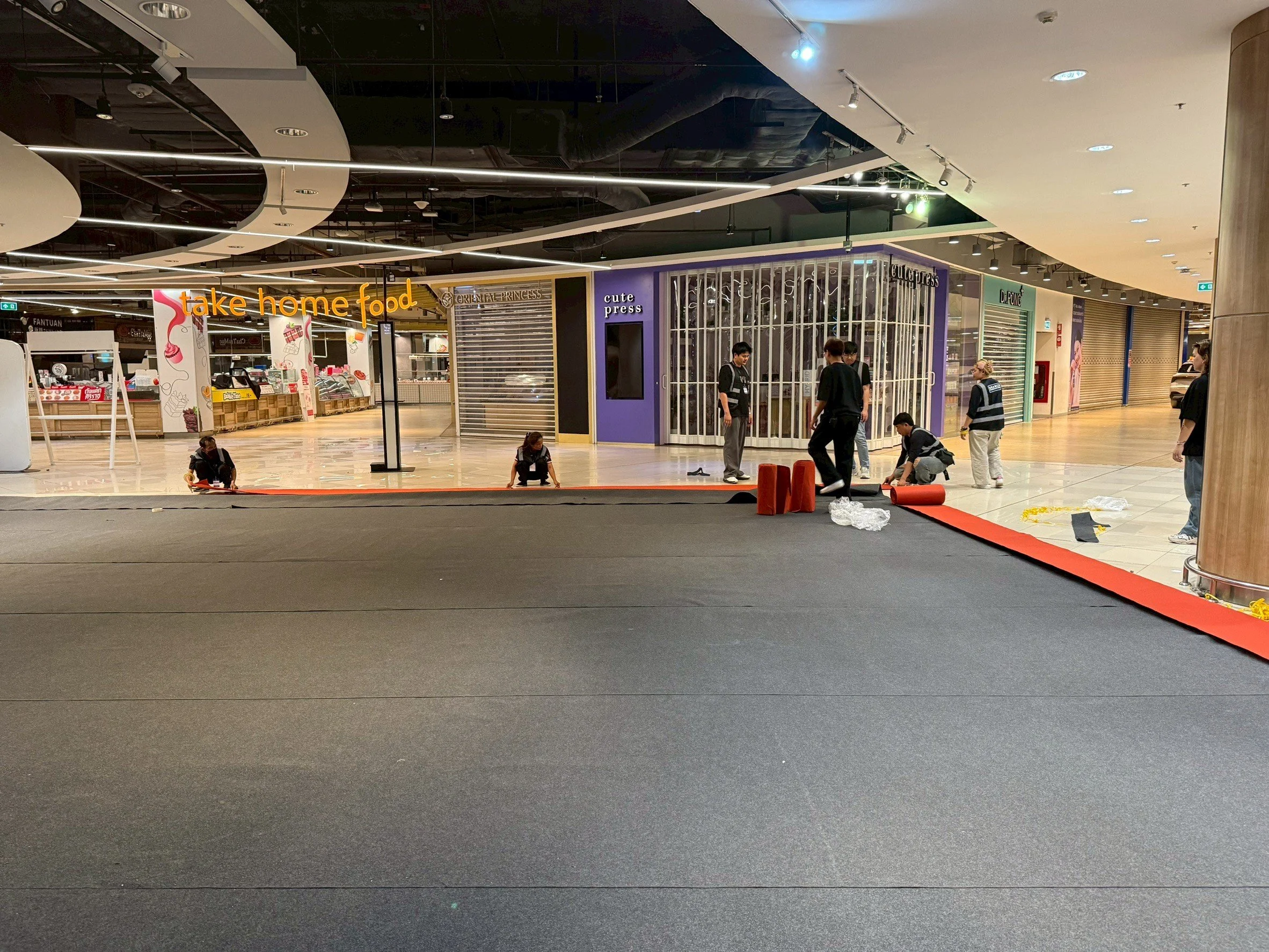 LINE_ALBUM_MG at BigC Mega Bangna 11 Feb 2026_260220_4.jpg