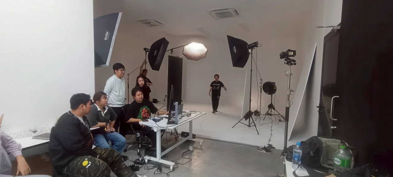 LINE_ALBUM_ถ่ายโปรโมท Breaker x OHANA_251202_51-gigapixel-low resolution v2-1x.jpeg