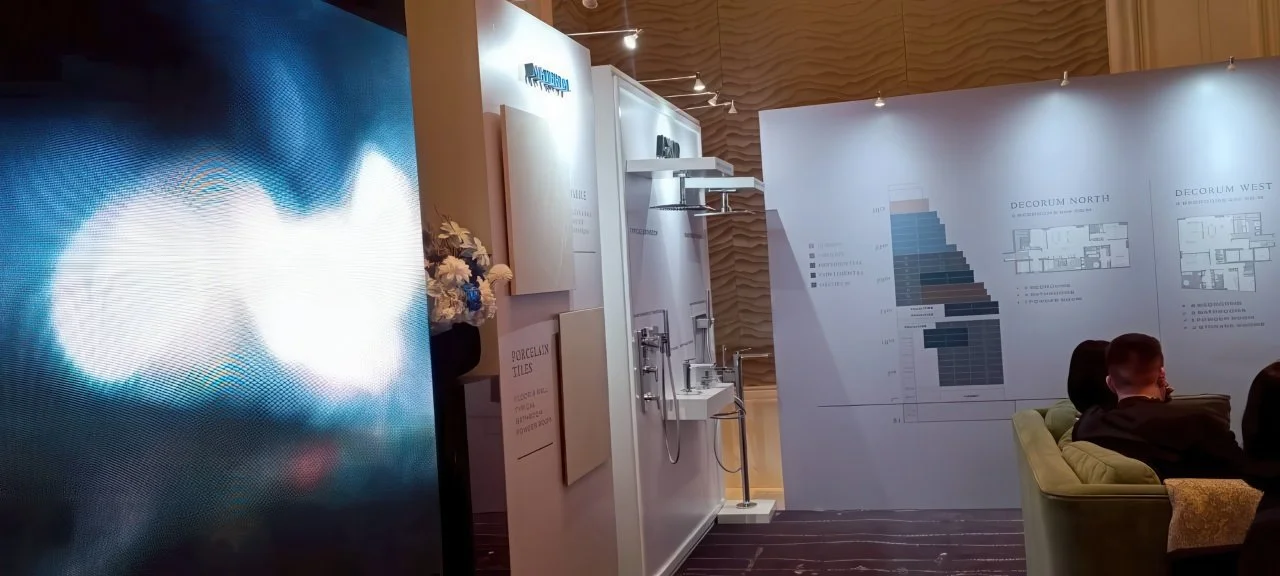 LINE_ALBUM_mavista_251203_39-gigapixel-low resolution v2-1x.jpeg