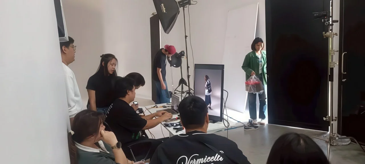 LINE_ALBUM_ถ่ายโปรโมท Breaker x OHANA_251202_55-gigapixel-low resolution v2-1x.jpeg