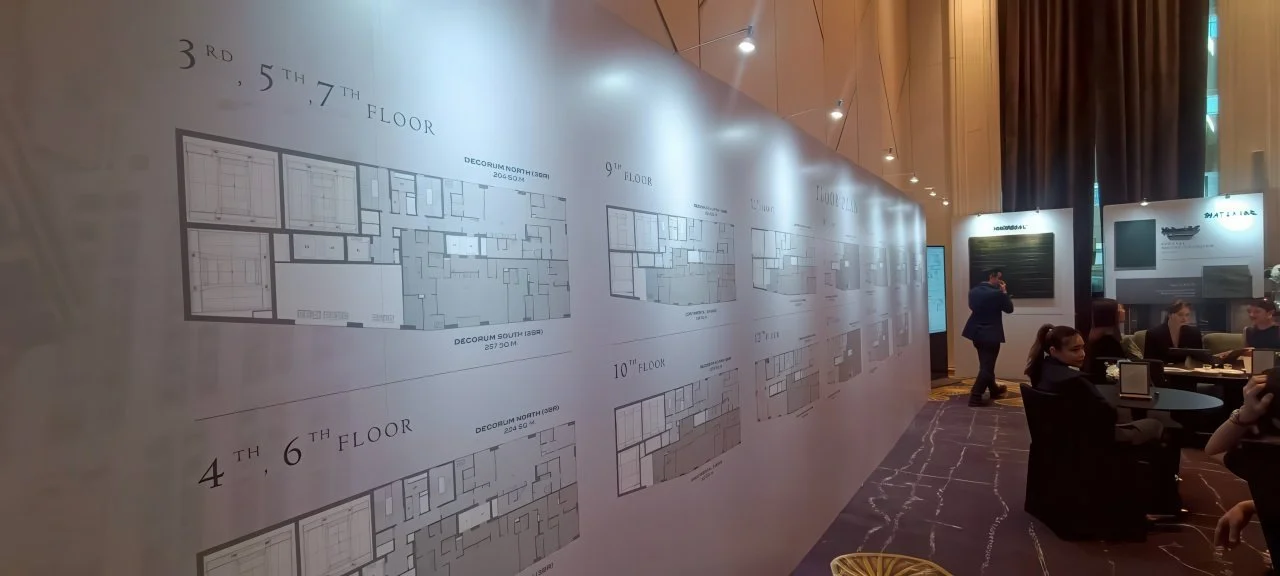 LINE_ALBUM_mavista_251203_32-gigapixel-low resolution v2-1x.jpeg