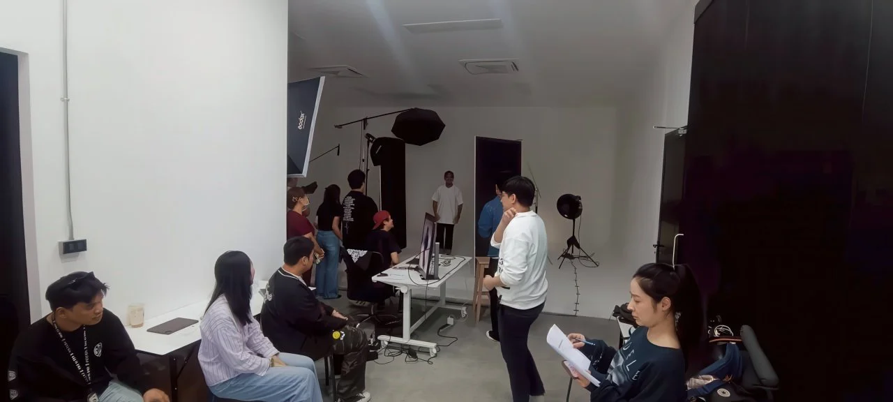 LINE_ALBUM_ถ่ายโปรโมท Breaker x OHANA_251202_18-gigapixel-low resolution v2-1x.jpeg