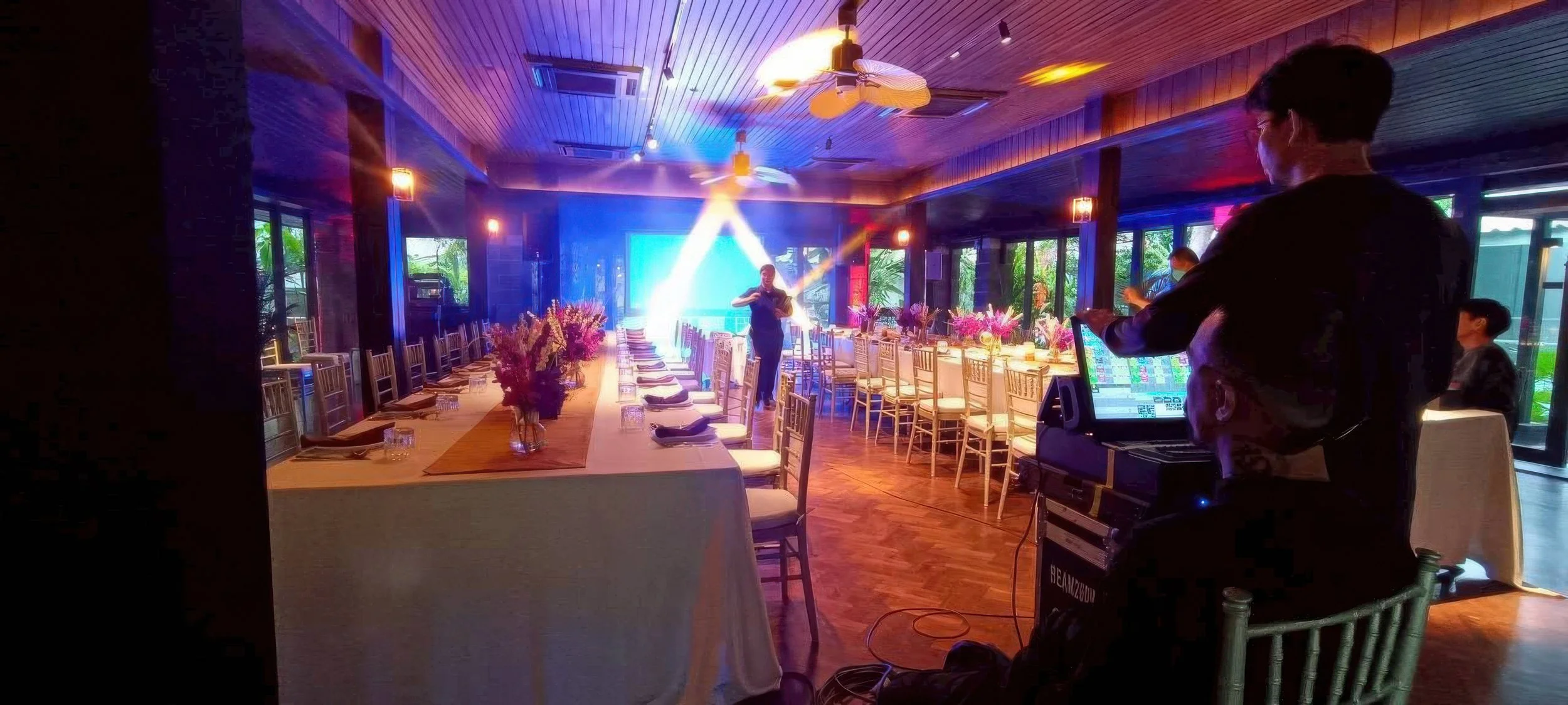 LINE_ALBUM_บรรยากาศงาน Dusit gala_251202_8-gigapixel-standard v2-4x.jpeg