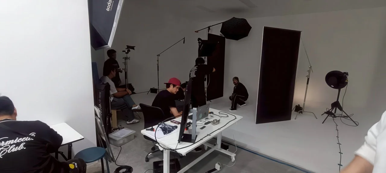 LINE_ALBUM_ถ่ายโปรโมท Breaker x OHANA_251202_39-gigapixel-low resolution v2-1x.jpeg