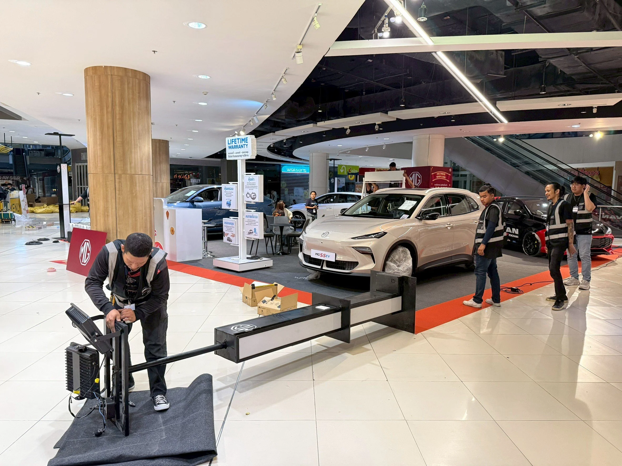 LINE_ALBUM_MG at BigC Mega Bangna 11 Feb 2026_260220_12.jpg