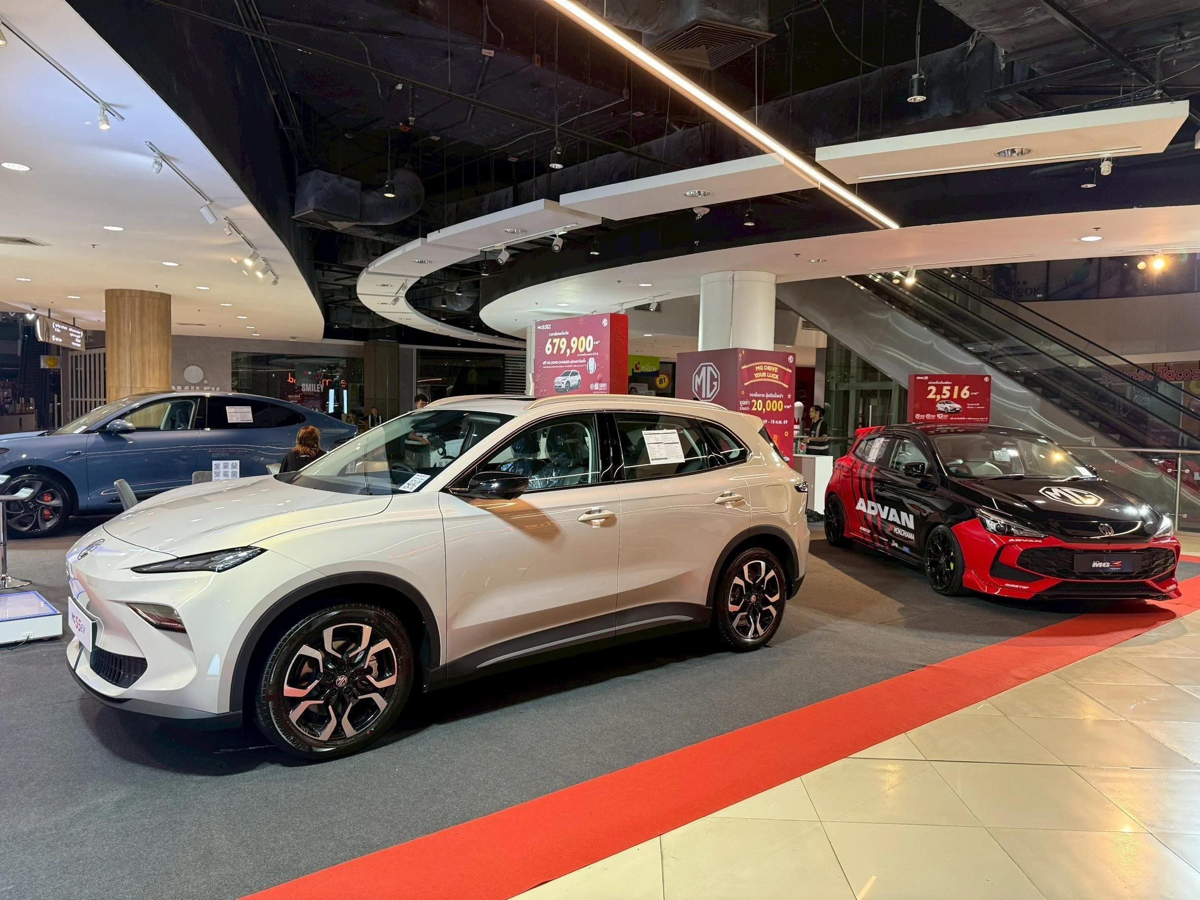 LINE_ALBUM_MG at BigC Mega Bangna 11 Feb 2026_260220_78.jpg