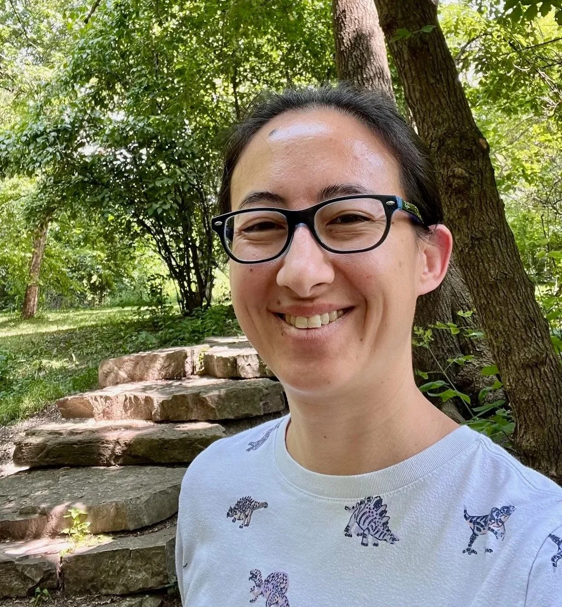 Sally Sachs (they/them), Masters Level Intern ~~Queer & Trans Affirming | BIPOC