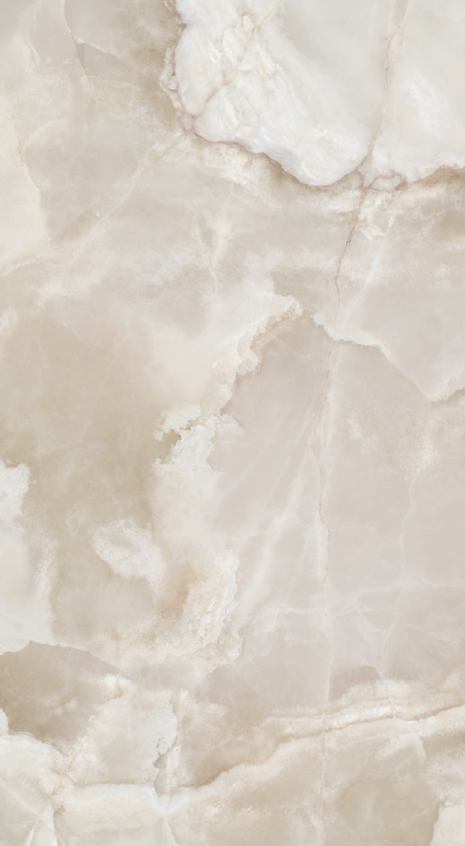 Nahaufnahme einer beige Marmoroberfläche mit natürlich vorkommenden Mustern und Texturen.