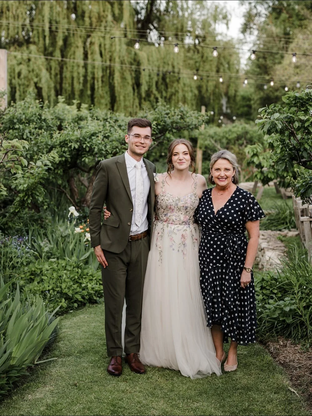 💫 Love Notes 💫
&lsquo;Amy wrote the most beautiful, custom ceremony script that made us laugh and cry at the same time. Every small detail was thought about and all of our memories were so wonderfully wrote.She was fantastic at calming our nerves b