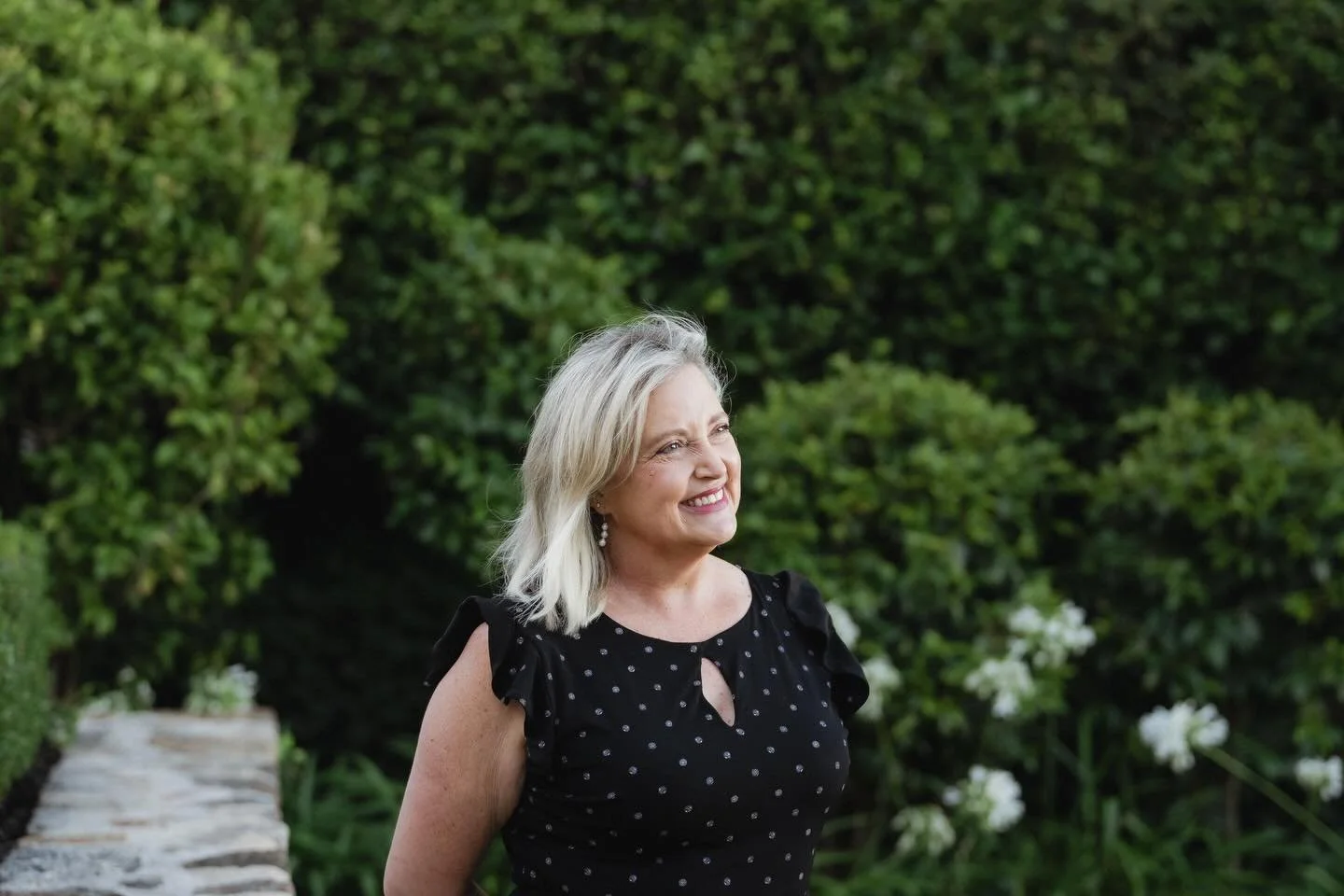 So excited to share that I&rsquo;ve been announced as a FINALIST for South Australia&rsquo;s Best Celebrant in The Advertiser! 🥹🤍

If I&rsquo;ve ever been part of your wedding day, supported you through the planning chaos, calmed your nerves, made 