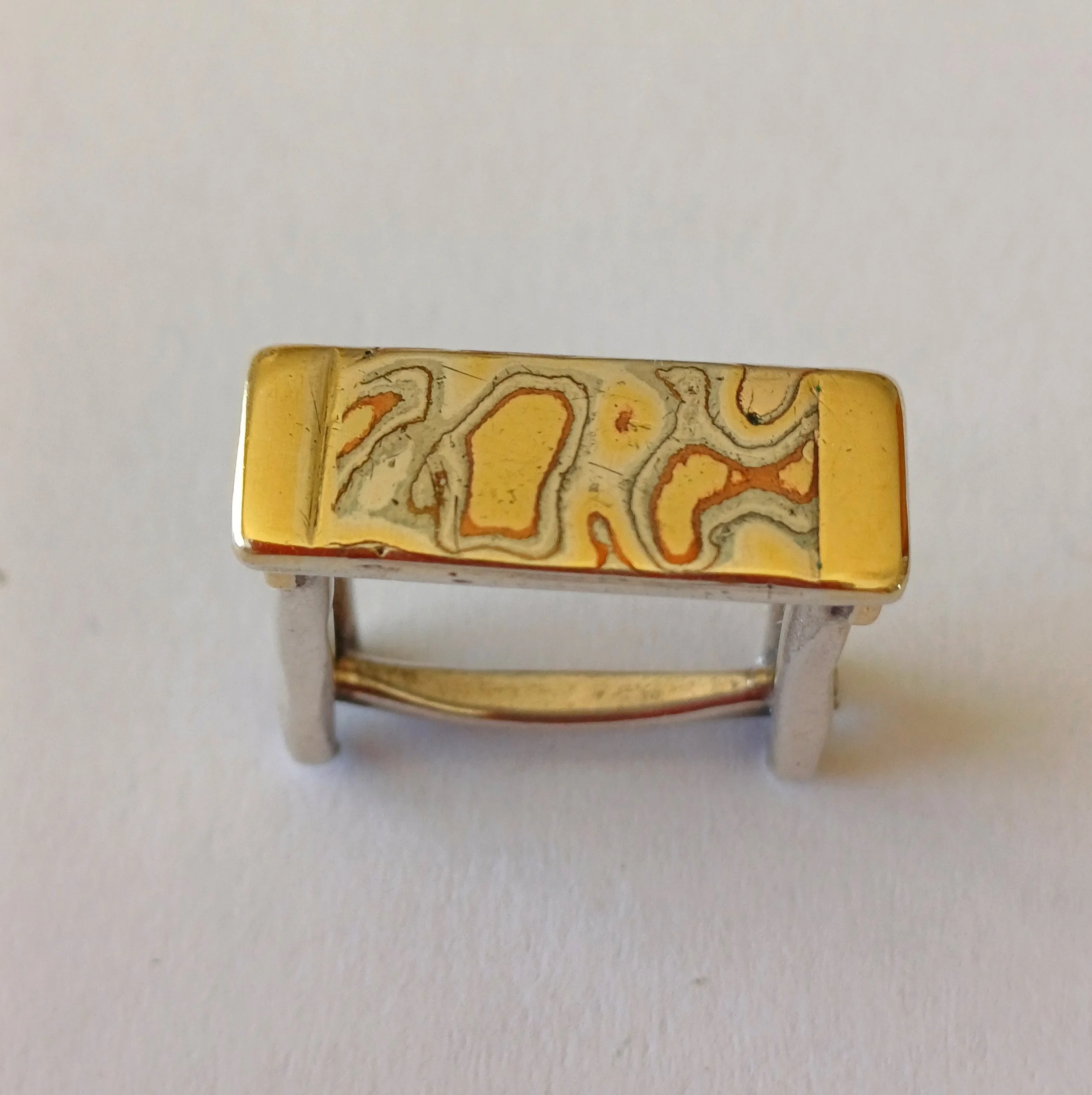 Memory Fragment: A table ring for Maggy	