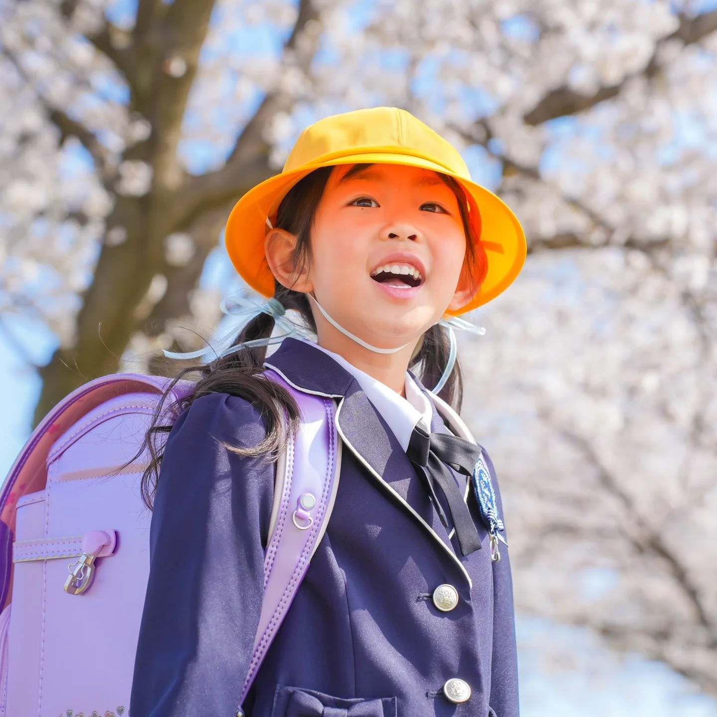 🌸桜の下で、笑顔あふれる新しい一歩🌸
春の訪れとともに、ランドセルと元気いっぱいの笑顔を出張撮影させていただきました📸
⁡
#家族写真&nbsp;#入園式&nbsp;#春の思い出&nbsp;#家族の時間&nbsp;#成長記録&nbsp;#familyphoto&nbsp;#出張撮影&nbsp;#名古屋カメラマン&nbsp;#愛知カメラマン&nbsp;#sakura🌸 #一年生