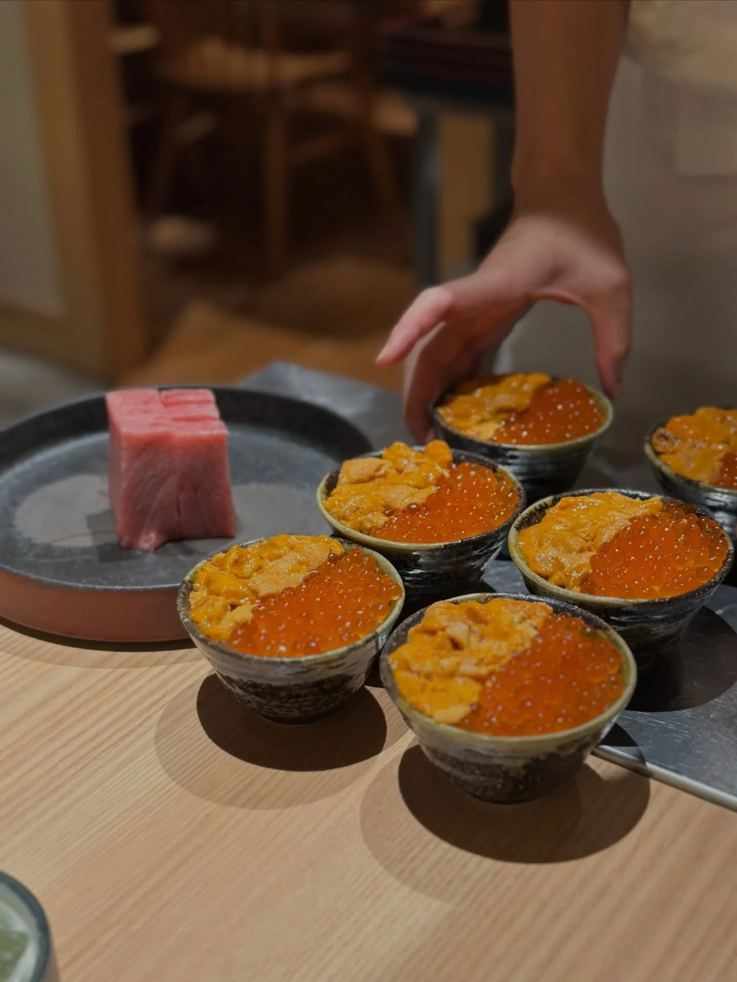 Hidden on the 5th floor of a Roppongi high rise you&rsquo;ll find @yakiuo6pongi. Originating in the Tsukiji Fish Market they are still dedicated to serving the freshest fish that they grill in front of you, but also famed for their sanshokudon (three