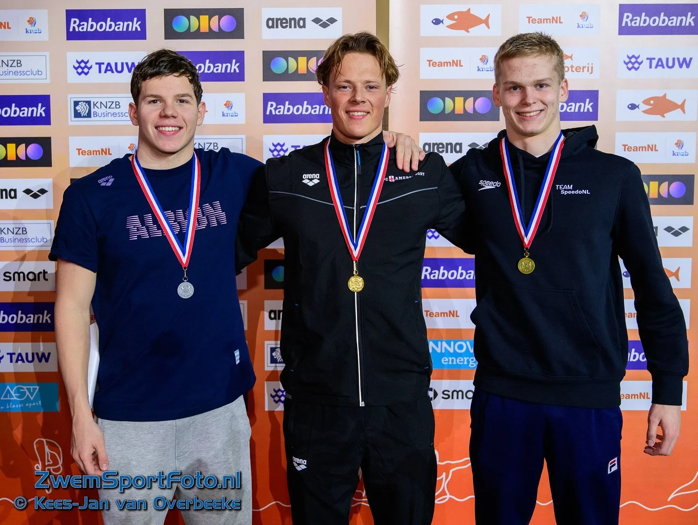 Een hele trotse NEI mama 💙✨

Ik deel hier niet vaak iets persoonlijks maar dit moment verdient een plekje.
Afgelopen weekend werd mijn oudste zoon Nederlands Kampioen 200m wisselslag senioren open 🏆

De weg hiernaartoe was niet makkelijk. Eind vori