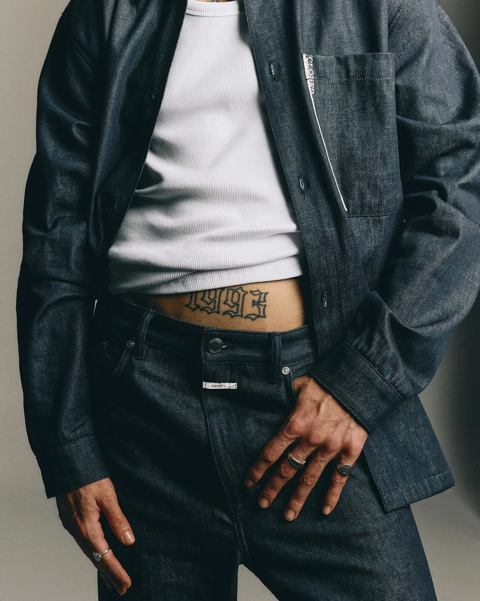 _AW24_Campaign_Studio_Day1_Shot_12_Pre_Fall_Men_Sexy_Denim_Cool_0171_final_1_jSm.jpg