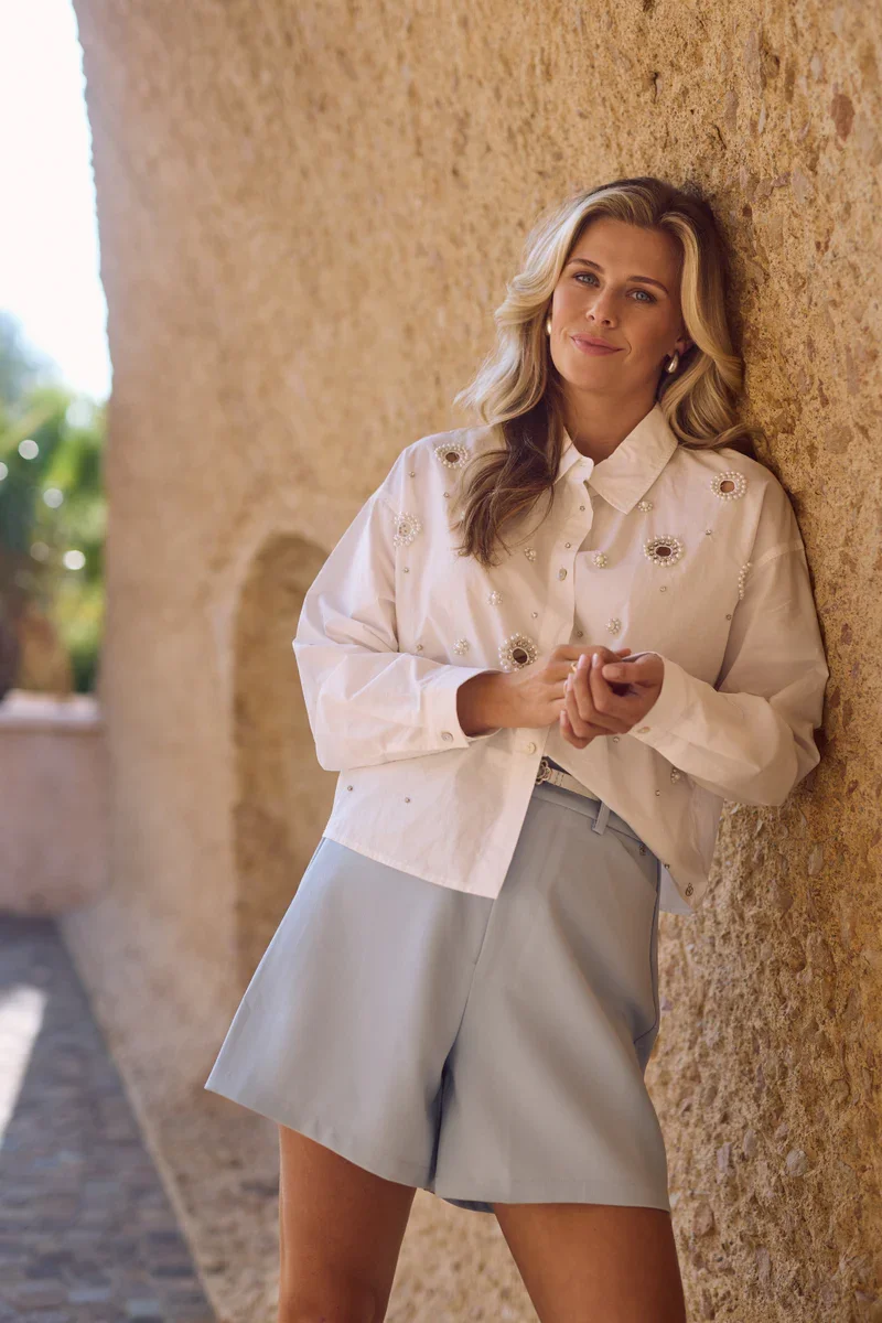 Noor Blouse Pearl 2.webp