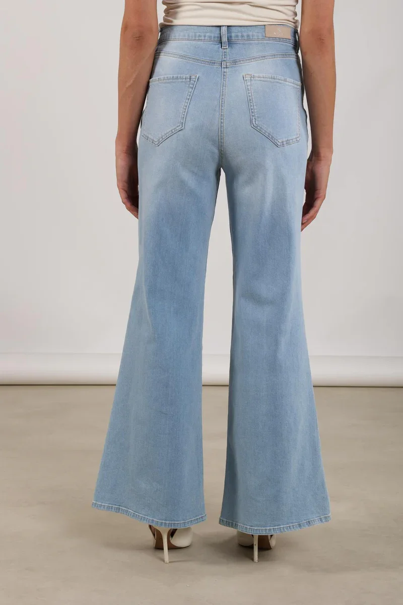 Senna pants bleached denim 3.webp