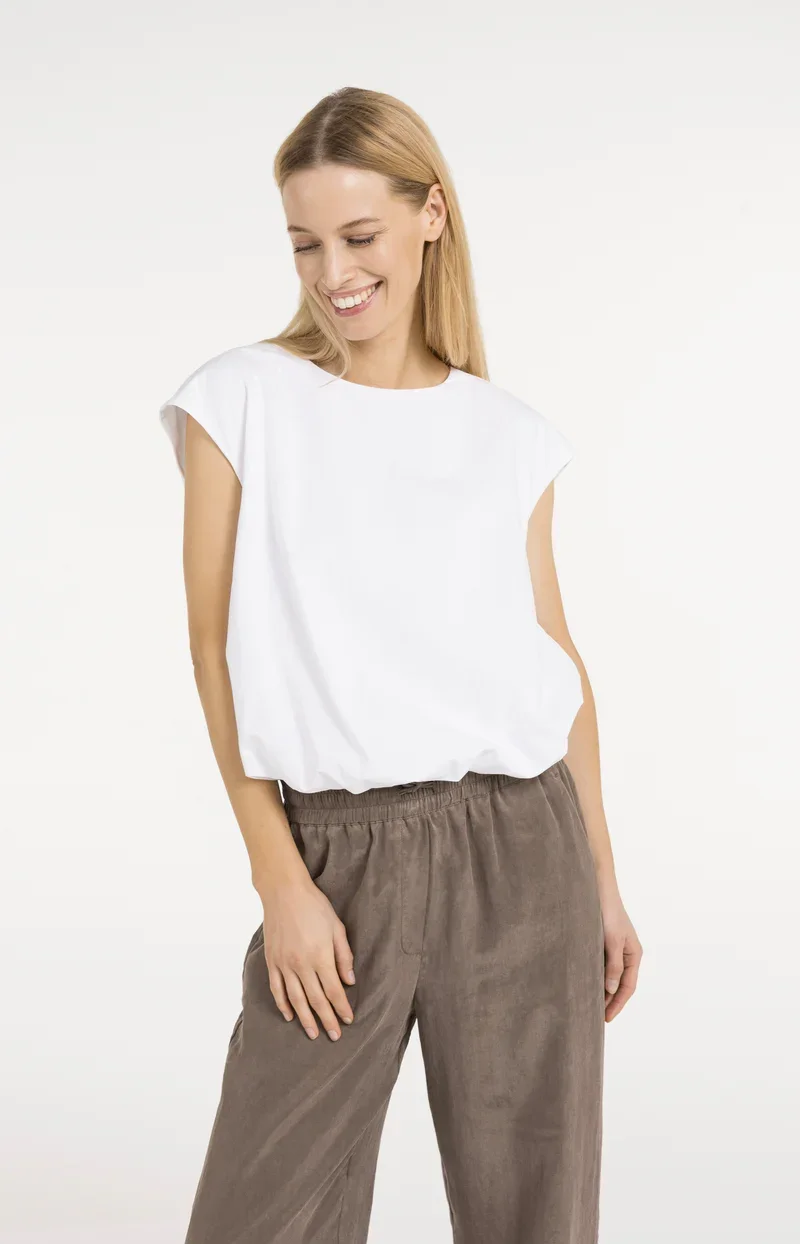 linen-short-sleeve-balloon-top_b2f7ece9-6c35-4eb5-accd-78dfdb3cc26c.webp