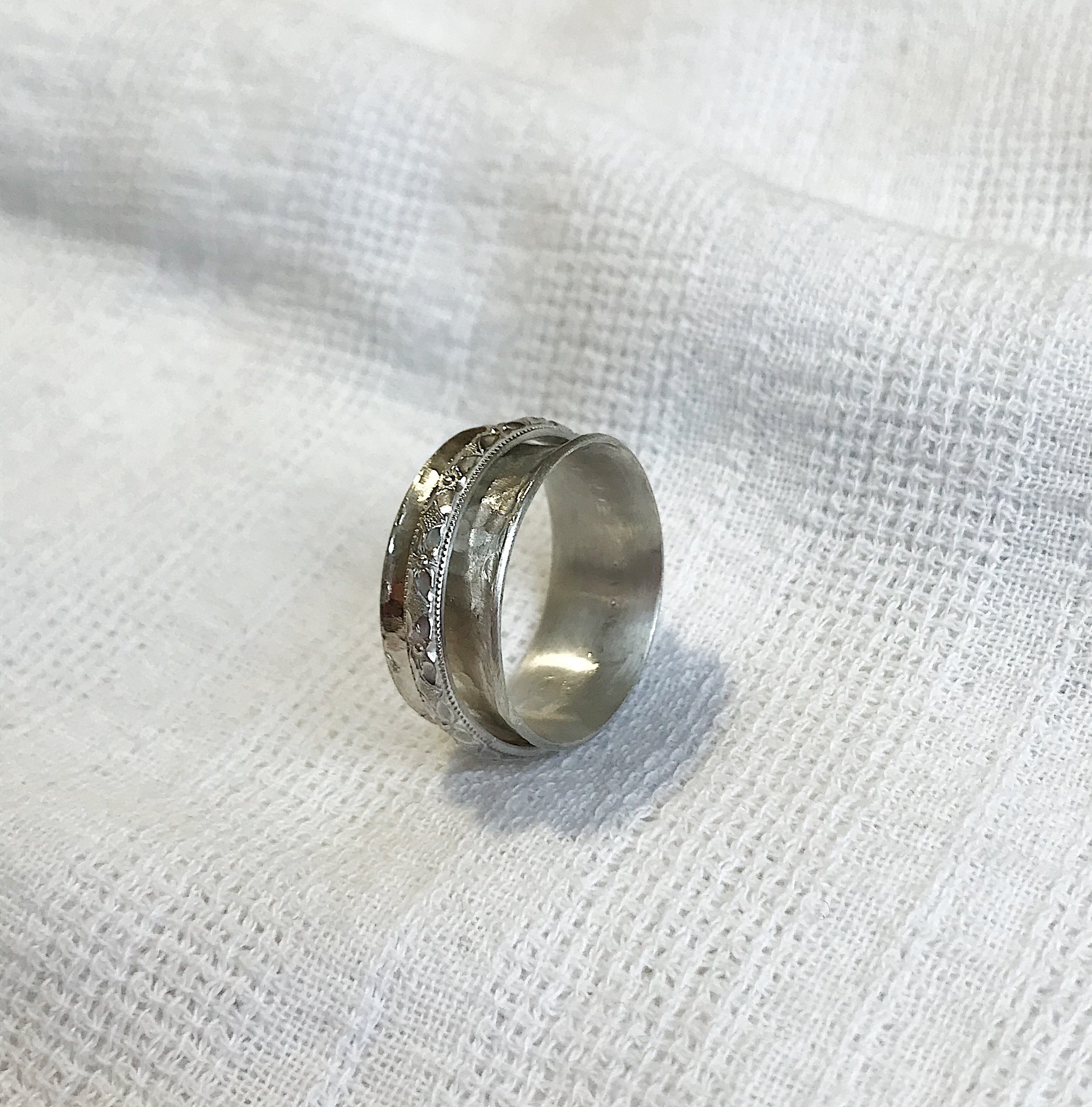 Spinner Ring