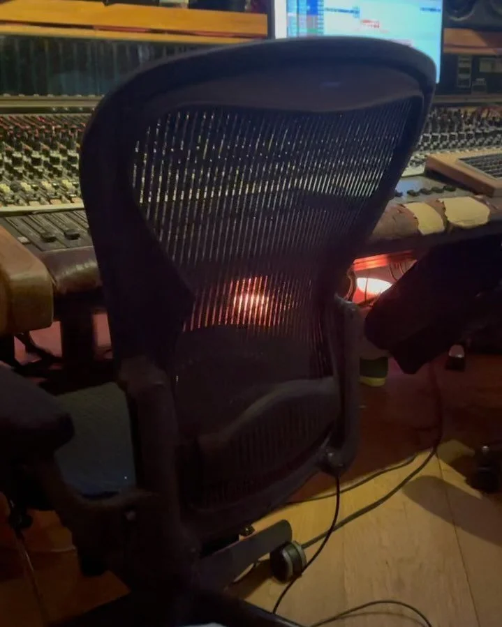 From the uncomfortable depths of Covid, I have dug out a little footage and BTS from recording my new EP (set to be released early &lsquo;25) to remind you all (and myself, ha) that it is still happening! ❤️🫱🏼&zwj;🫲🏻 

Here we are nearly a year a