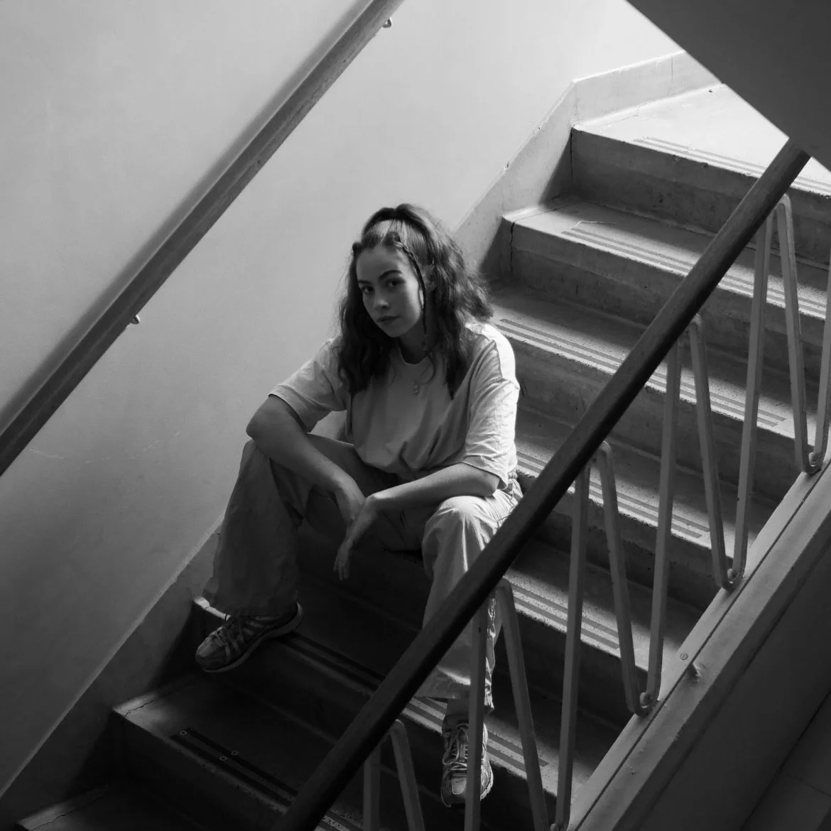 Cinema is playing tonight on @amazingradio (which broadcast a lot of cool new music) &amp; you guys can vote for it here &mdash;> https://amazingradio.com/shows/audition/poll (LINK IN BIO TOO) 

TYSM 🤍🤍🤍🤍