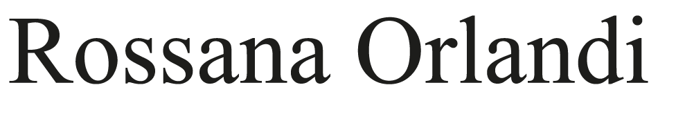 Der Name 'Rossana Orlandi' in schwarzer Schrift auf schwarzem Hintergrund.