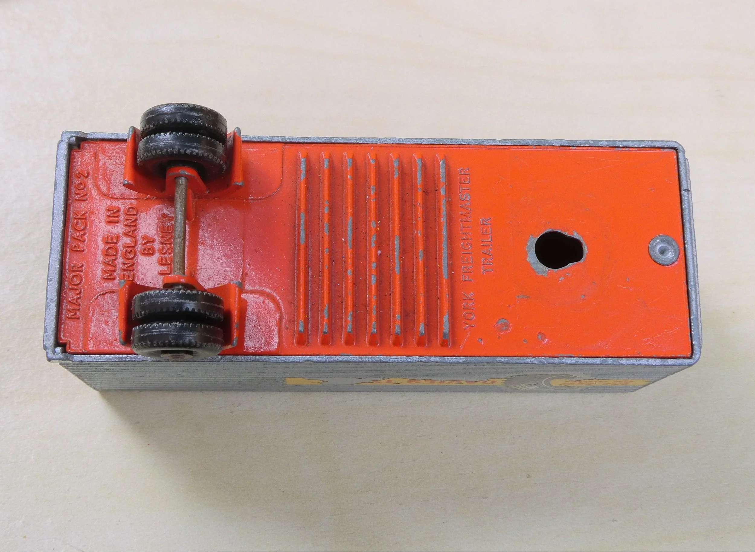 Lesney Major Pack Nr 2 Bedford Tractor and York Freightmaster Trailer