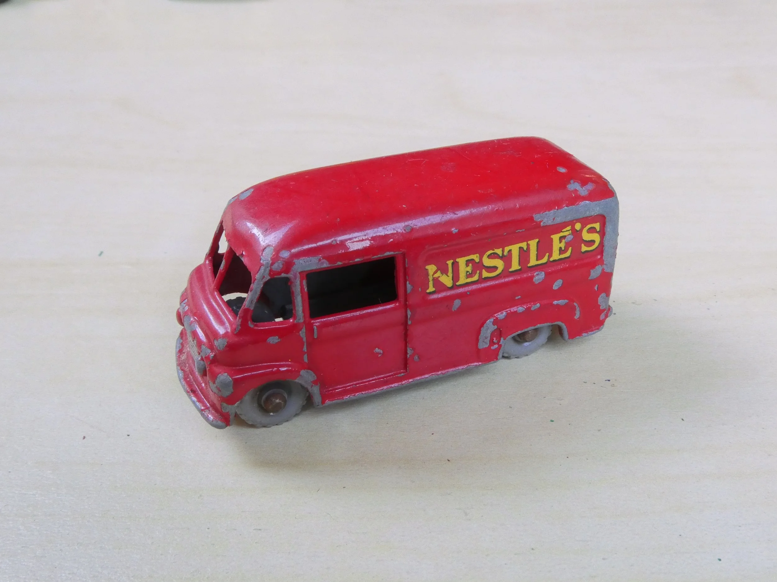 Lesney Nr 69 Commer 30 CWT van