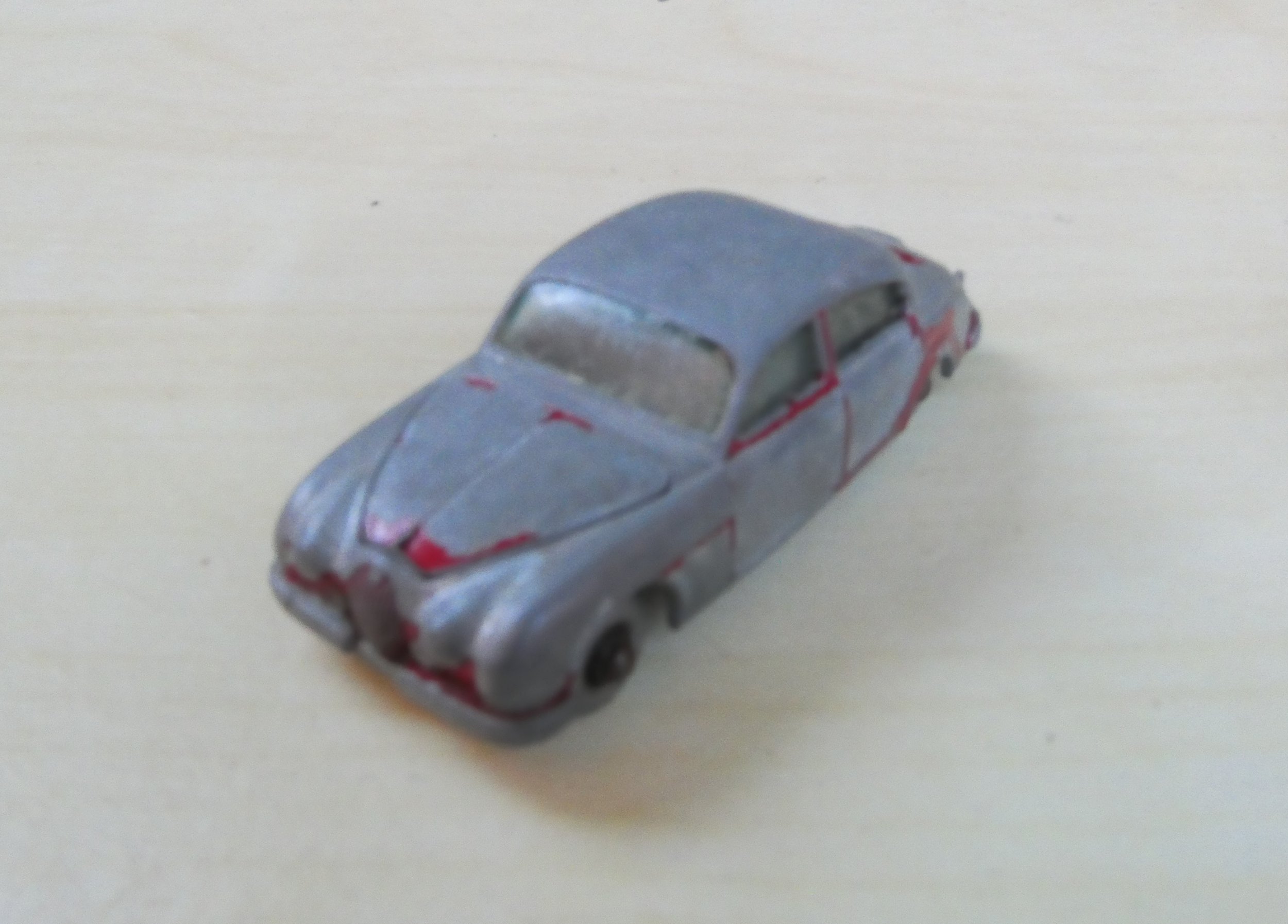 Lesney Nr 65 Red Jaguar 3.4 litre