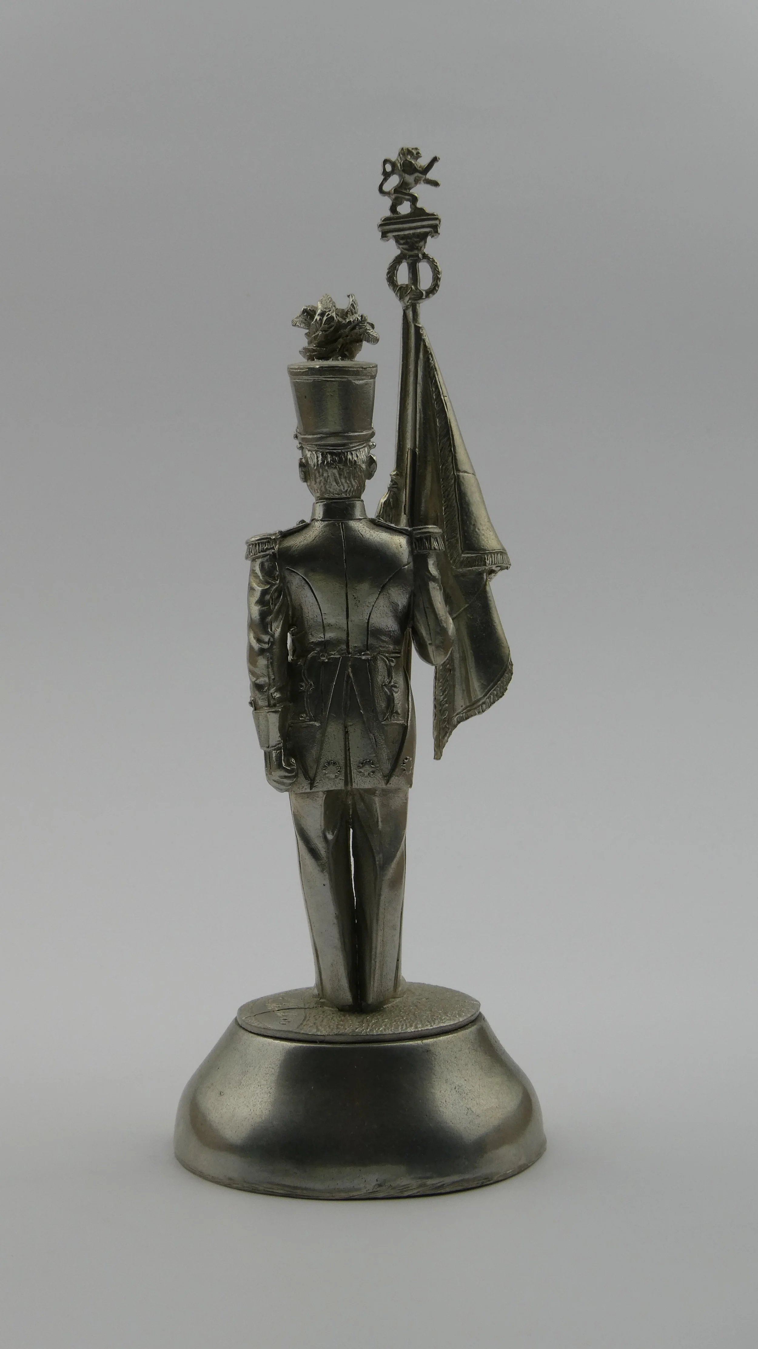 Vaandrig 1st Regt Grenadiers (Belgian Grenadiers) c 1845