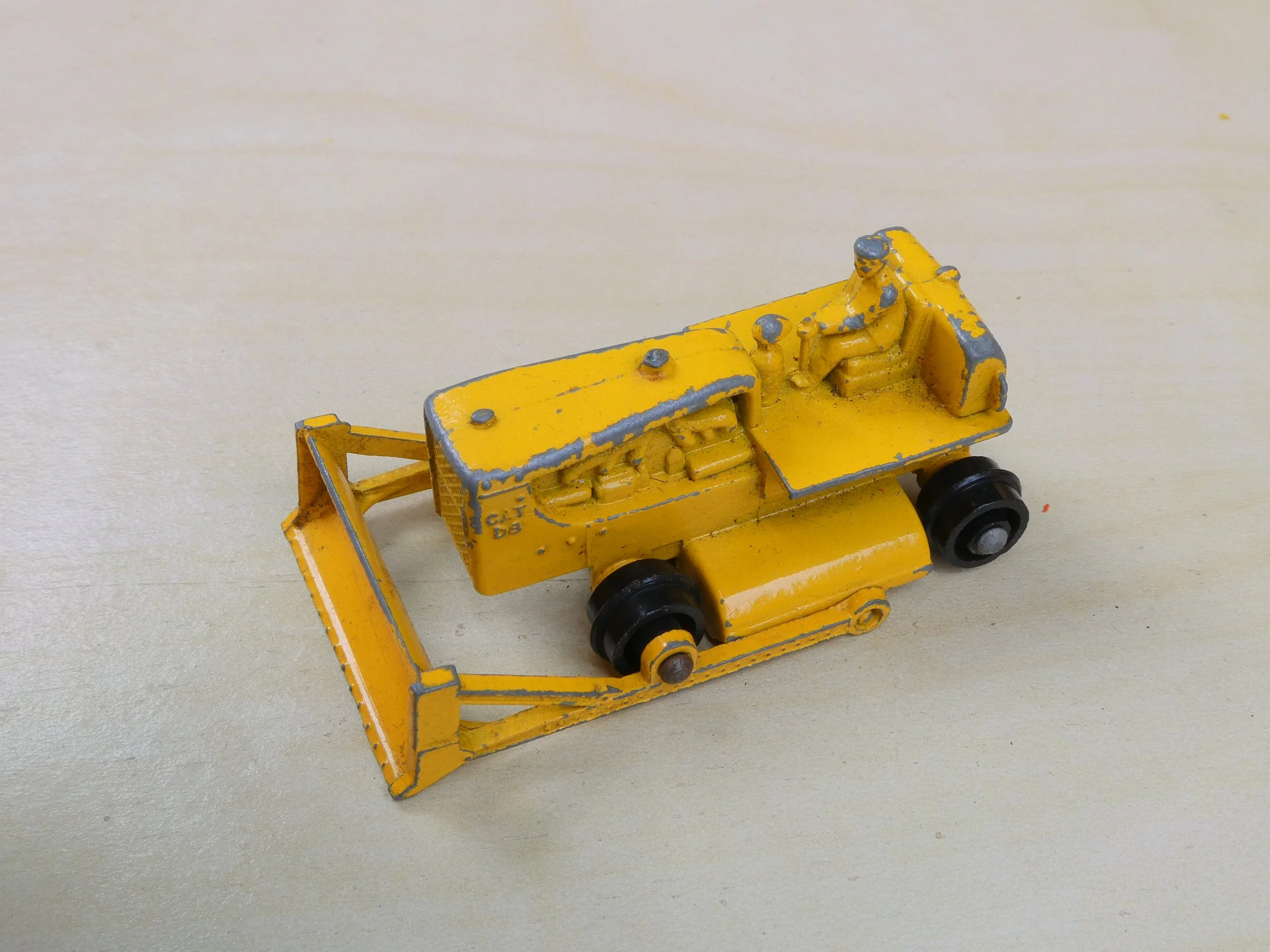 Lesney Nr 18 Caterpillar Bulldozer