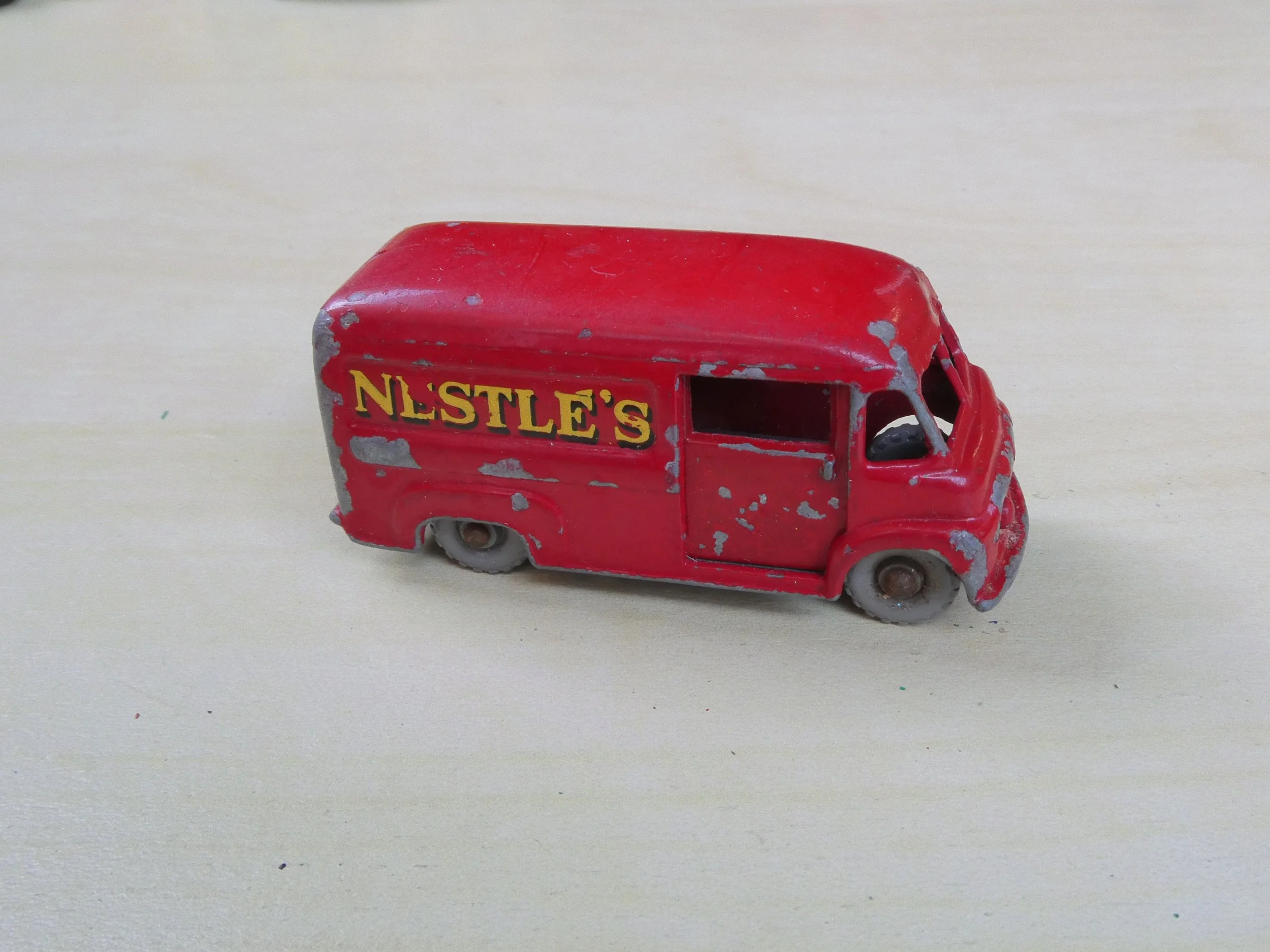 Lesney Nr 69 Commer 30 CWT van