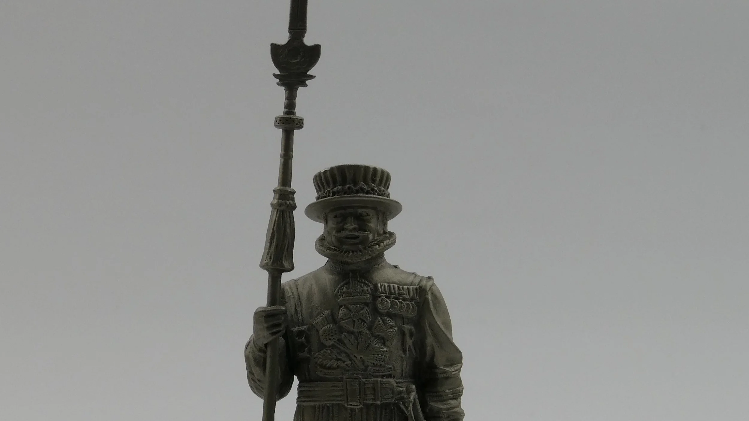 Yeoman Warder