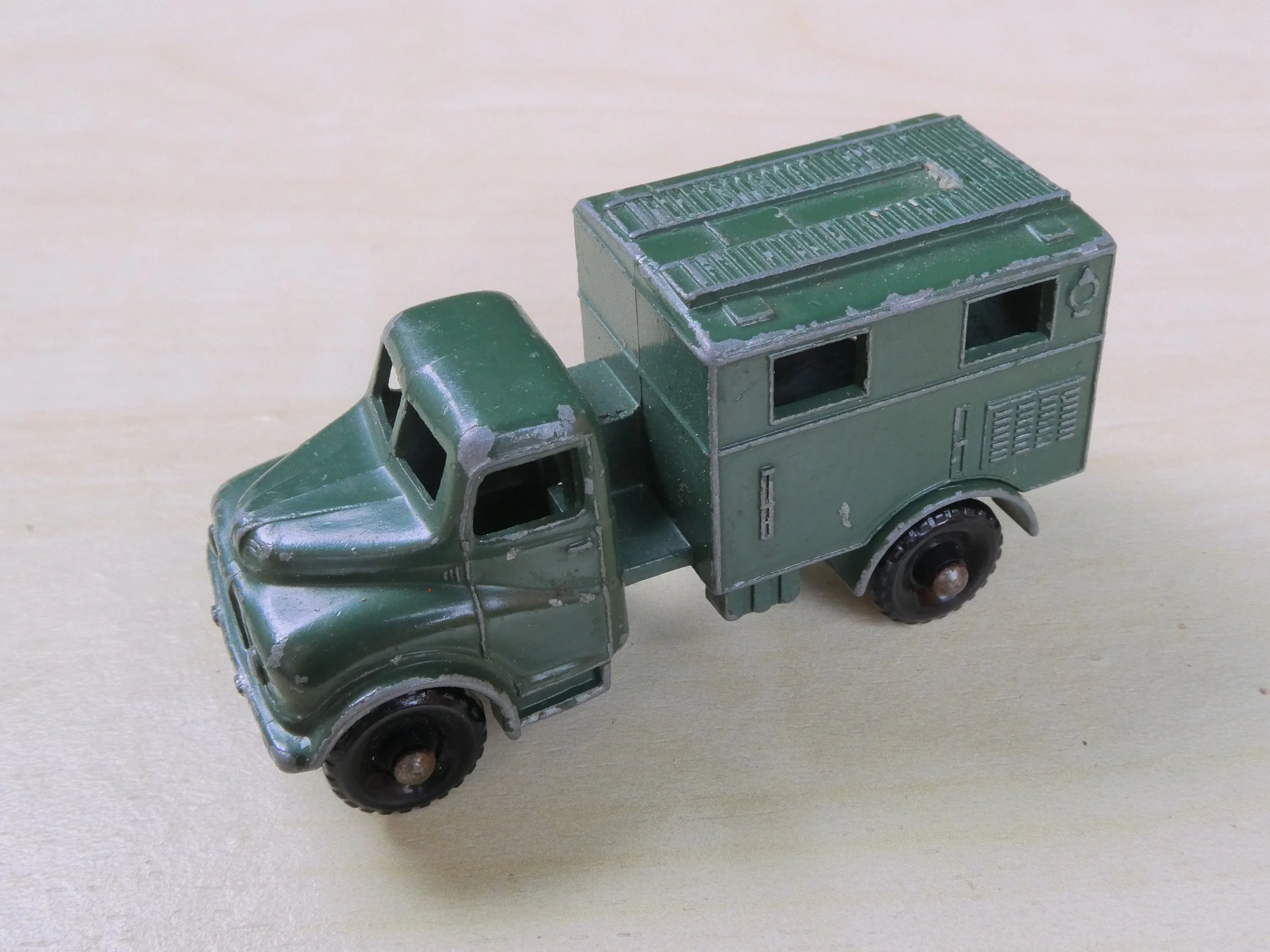 Lesney Nr 68 Austin Mark 2 Radio Truck