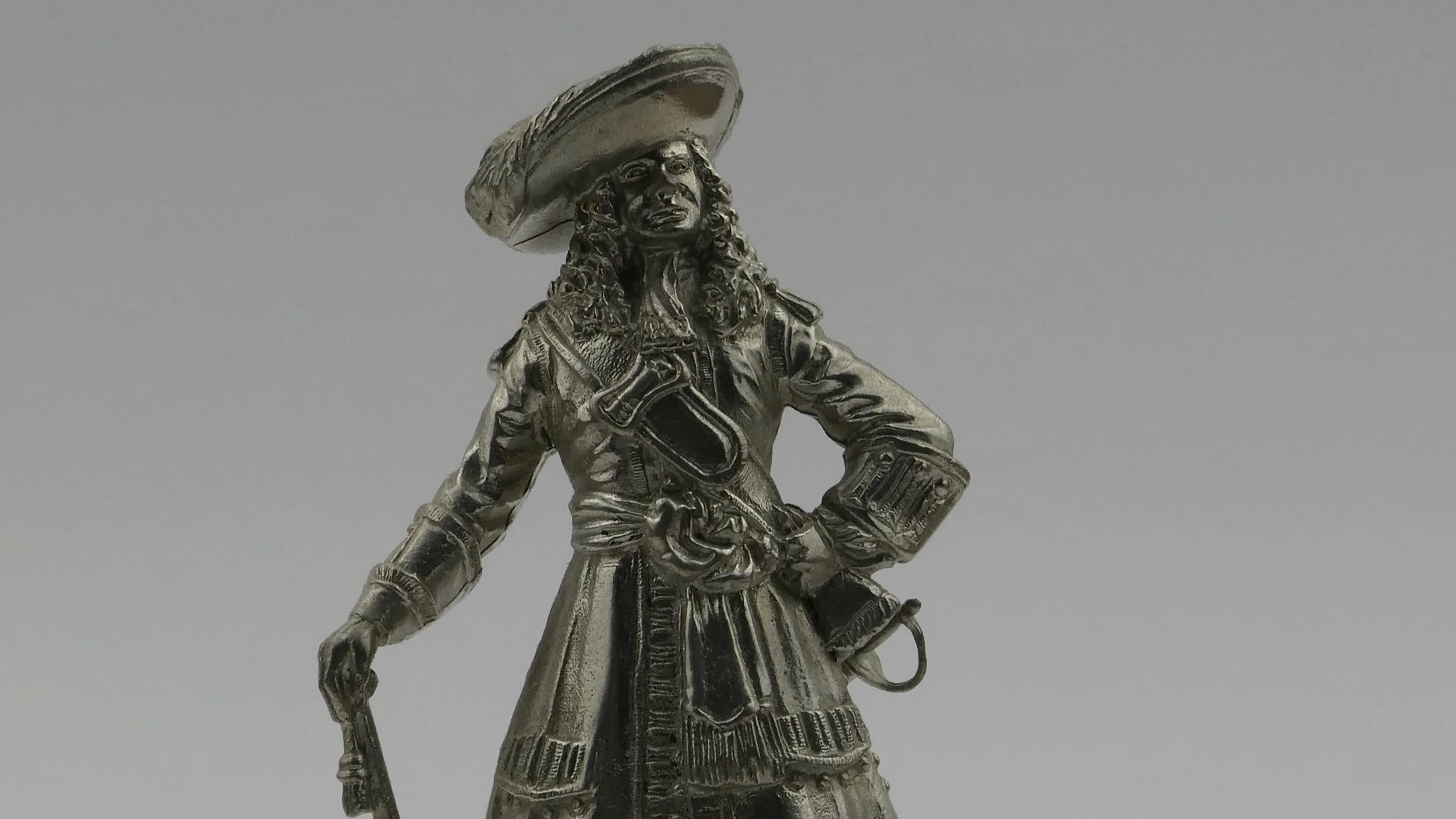Officer of the Queen Dowagers Regiment of Foot c 1686