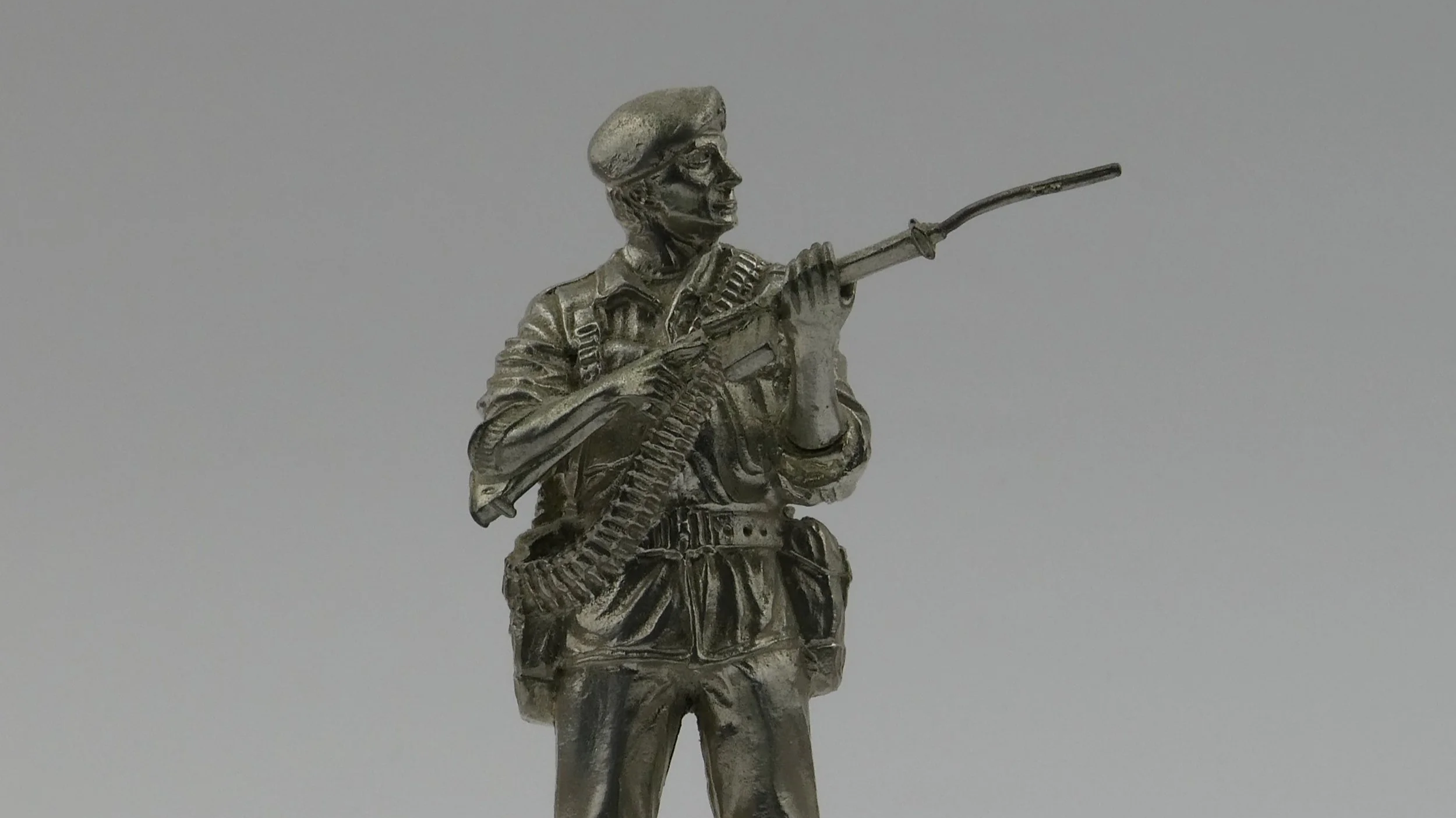 Private of the Parachute Regiment c 1974
