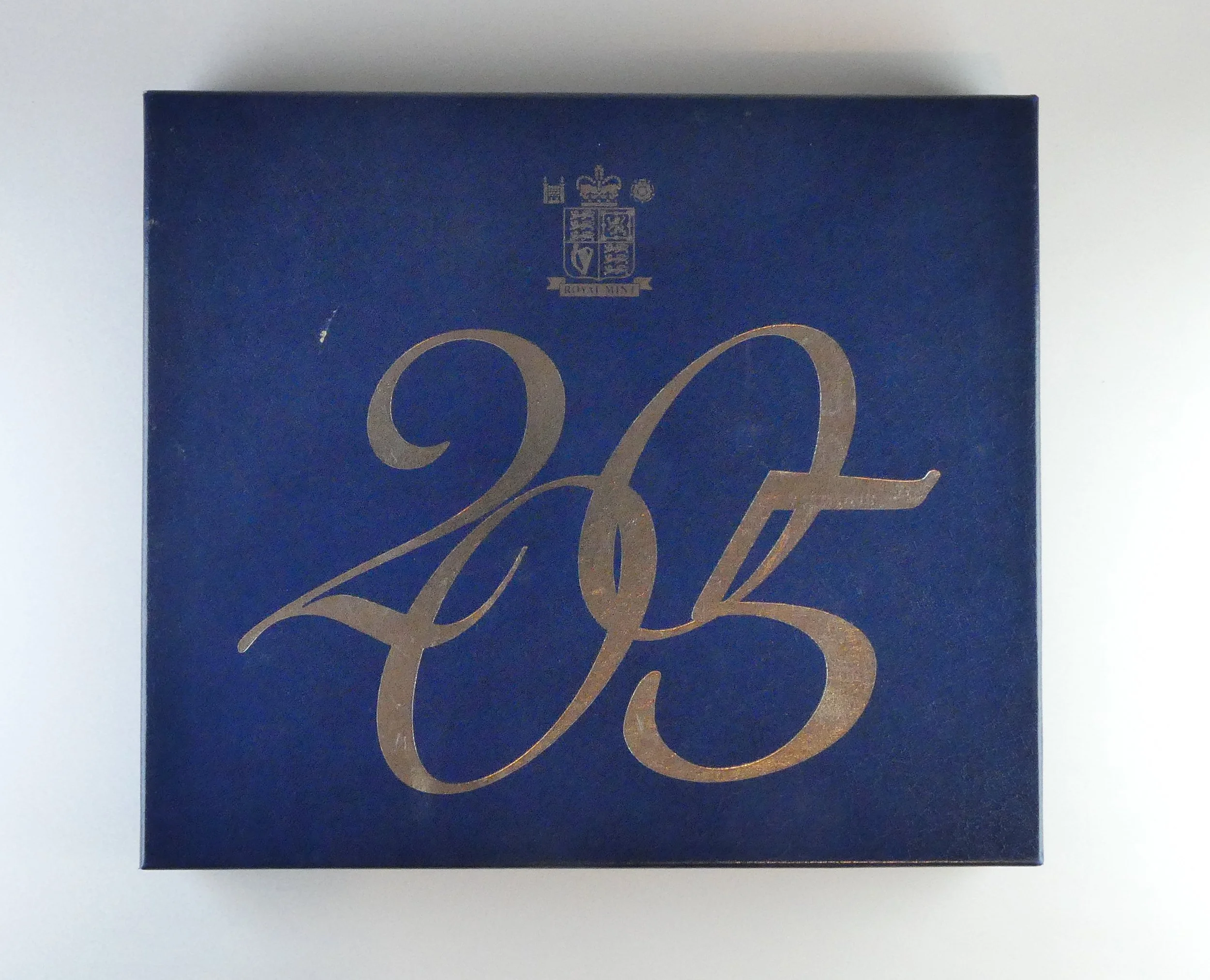 Royal Mint Commemorative Proof Set 2005 front cover
