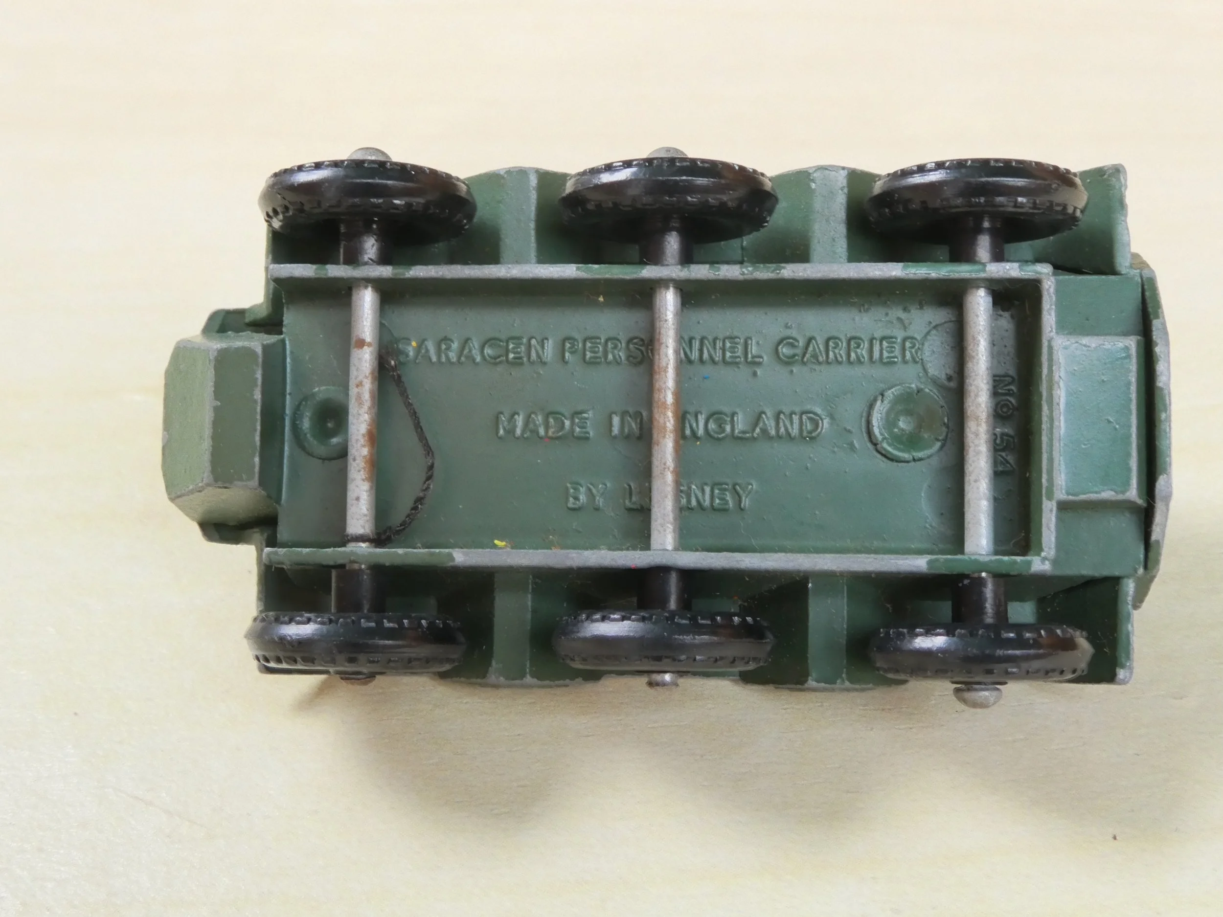 Lesney Nr 54 Saracen Personnel Carrier