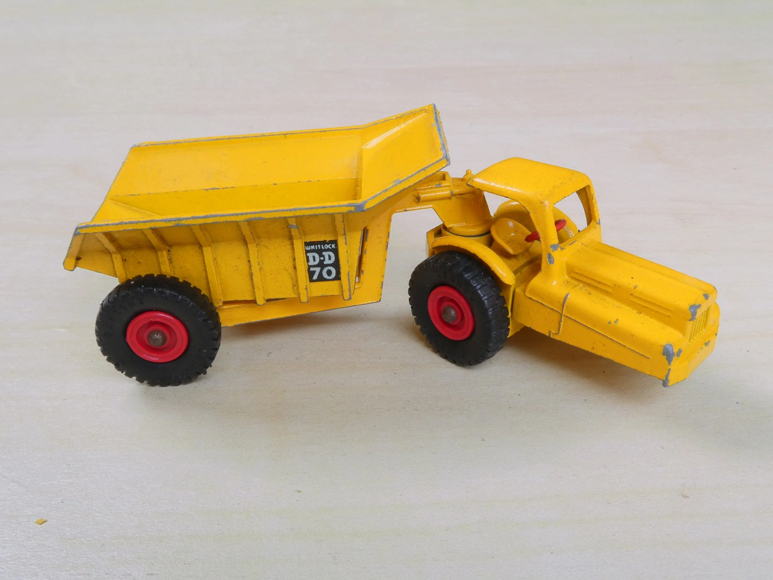 Lesney Matchbox Major Pack 10 Dinkum Dumper Truck