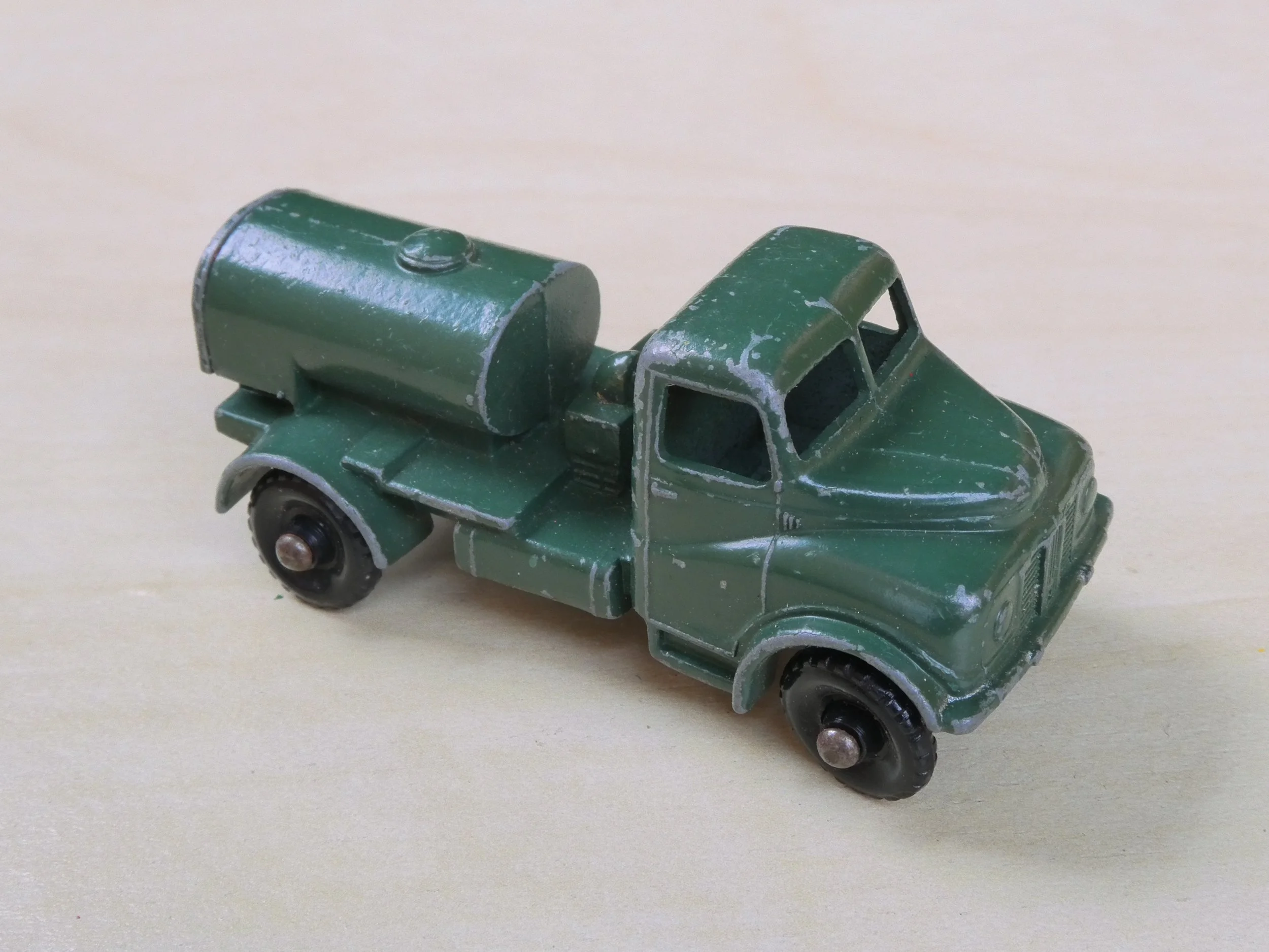 Lesney Nr 71 Austin 200 Gallon Water Truck
