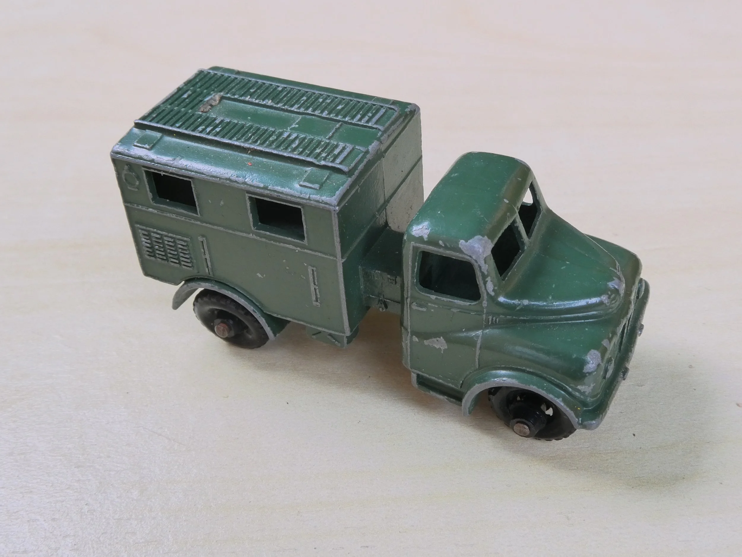 Lesney Nr 68 Austin Mark 2 Radio Truck